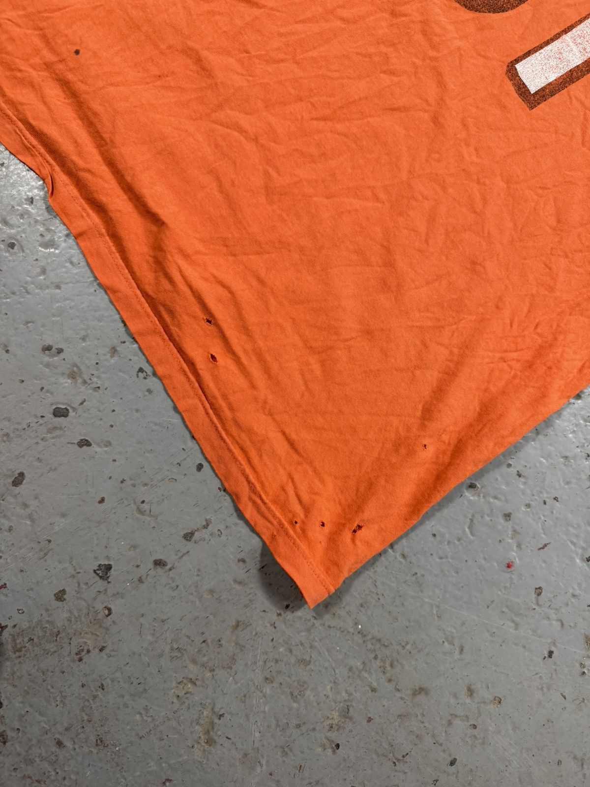 Vintage Vintage Thrashed Cincinnati Bengals Tee Size US XL / EU 56 / 4 - 6 Thumbnail