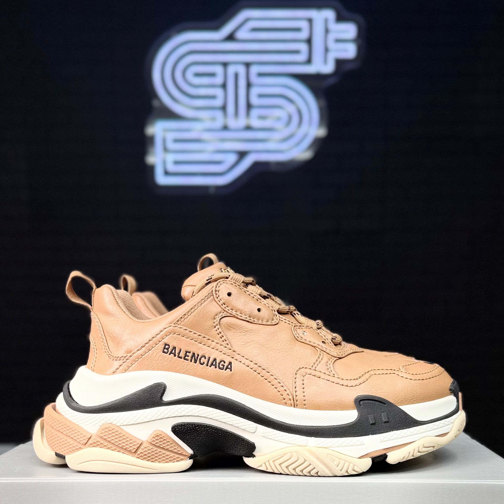 Balenciaga Balenciaga Triple-S Sneaker Size US 7.5 / EU 40-41 - 2 Thumbnail