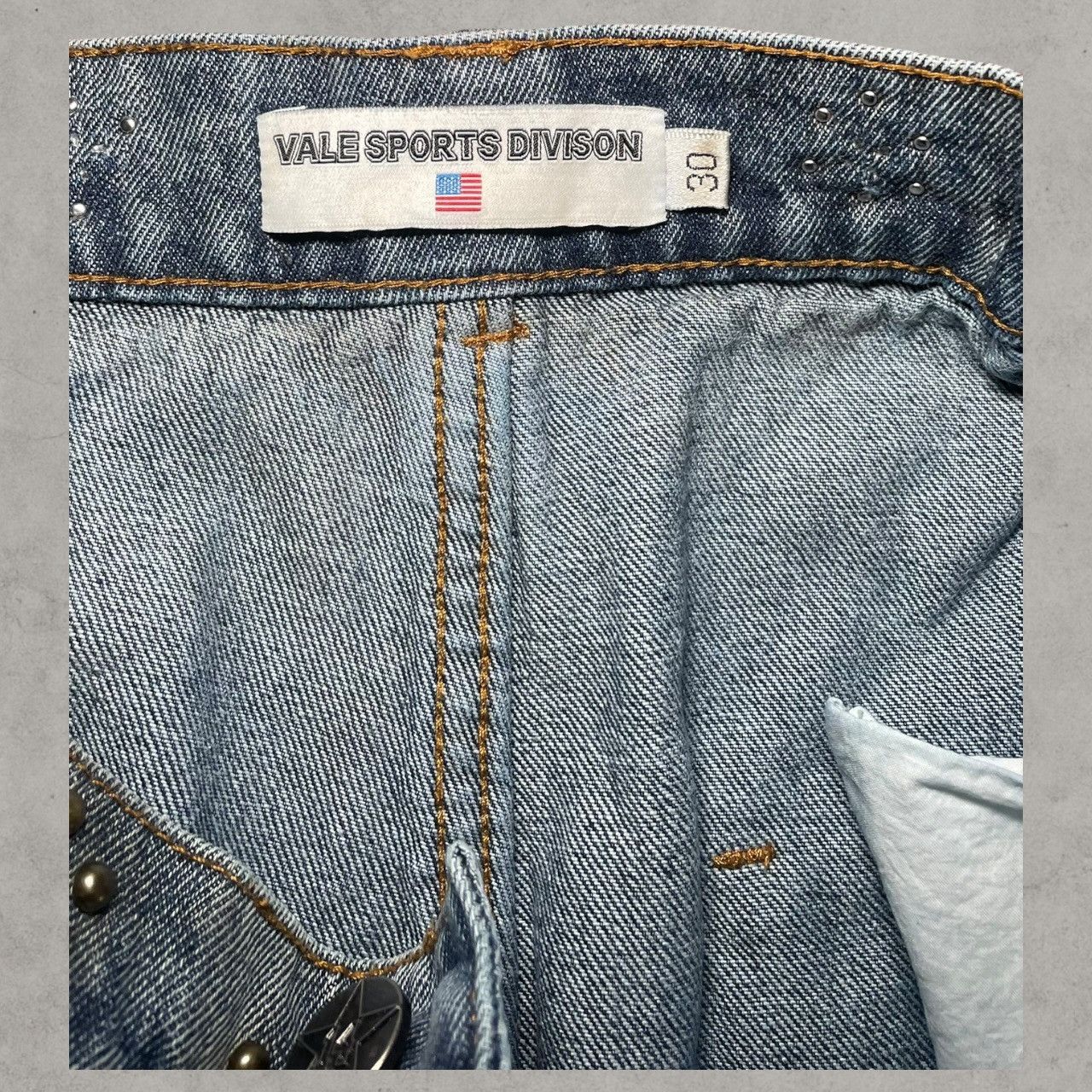 Vale Vale Distressed Worn Plaid Layer Wide Blue Leg Jeans Sz 30 Size US 30 / EU 46 - 3 Thumbnail
