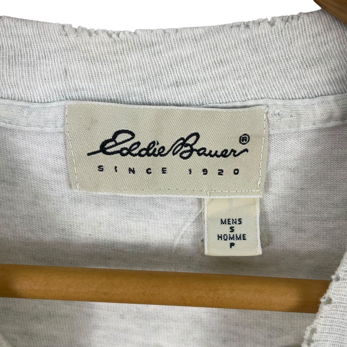 Eddie Bauer × Vintage Vintage 90s EDDIE BAUER Tshirt Size US S / EU 44-46 / 1 - 5 Thumbnail