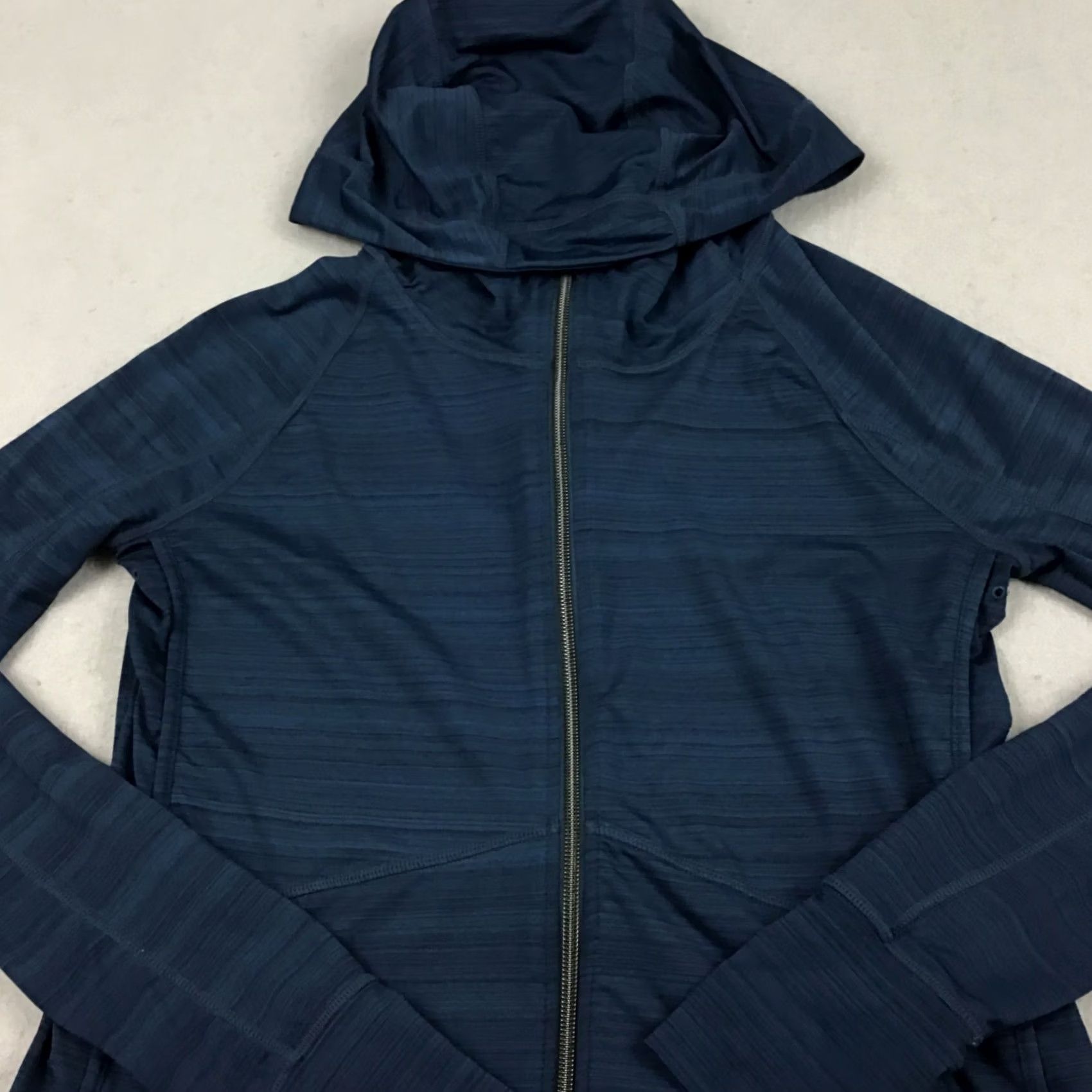 Athleta Athleta Jacket Women S Blue Full Zip Hooded Pockets Stretch Softshell Athletic Basic Jacket Athleisure Size S / US 4 / IT 40 - 2 Thumbnail