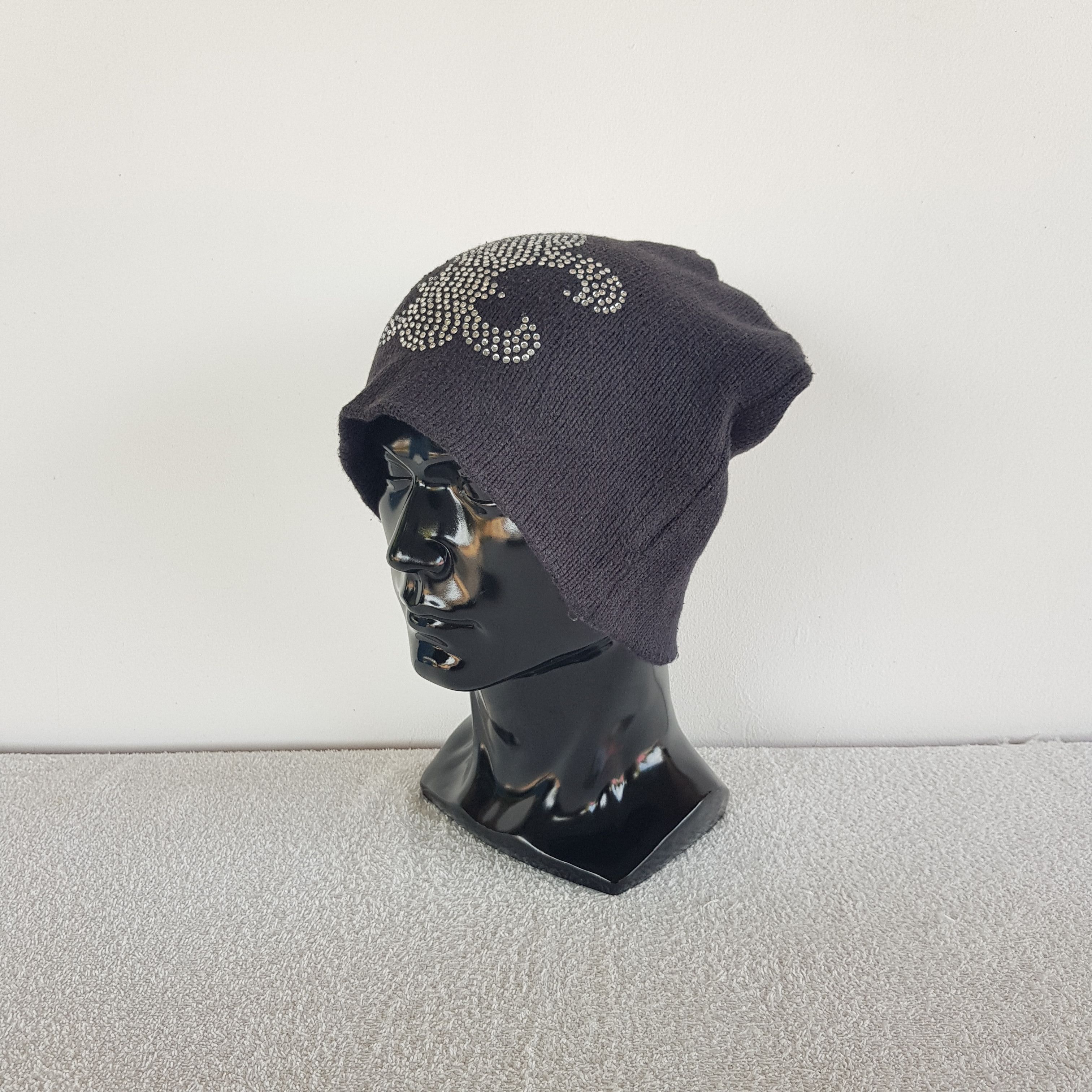 Japanese Brand Vintage Japanese Ilumination Beanie Snow Caps Hats. Size ONE SIZE - 1 Thumbnail