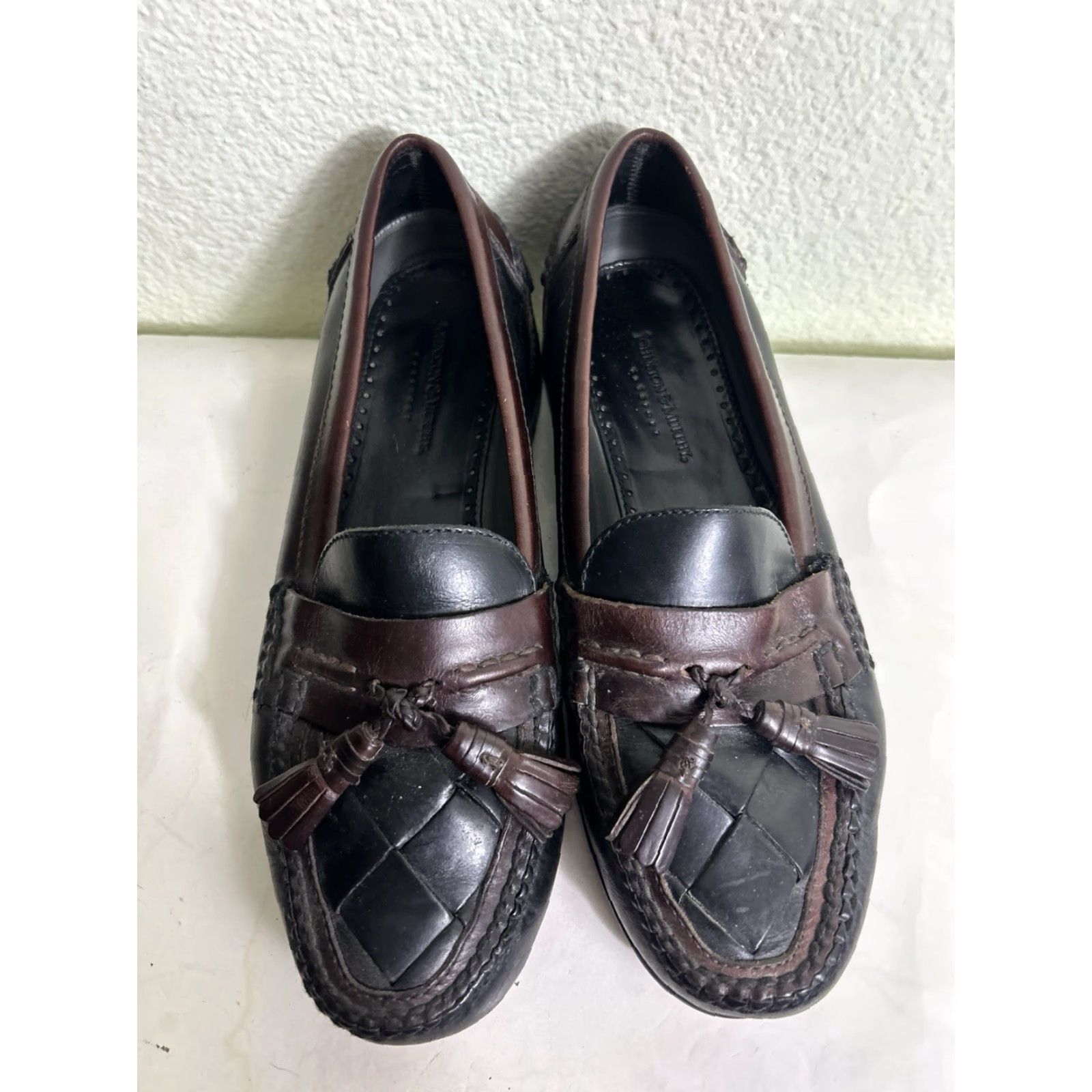 Johnston & Murphy Johnston & Murphy Woven Leather Tassel Loafer Mens 9.5 Black Brown Dress Slip On Classic Leather Upper Cushioned Insole Medium Width Mens Shoes Size US 10 / EU 43 - 7 Thumbnail