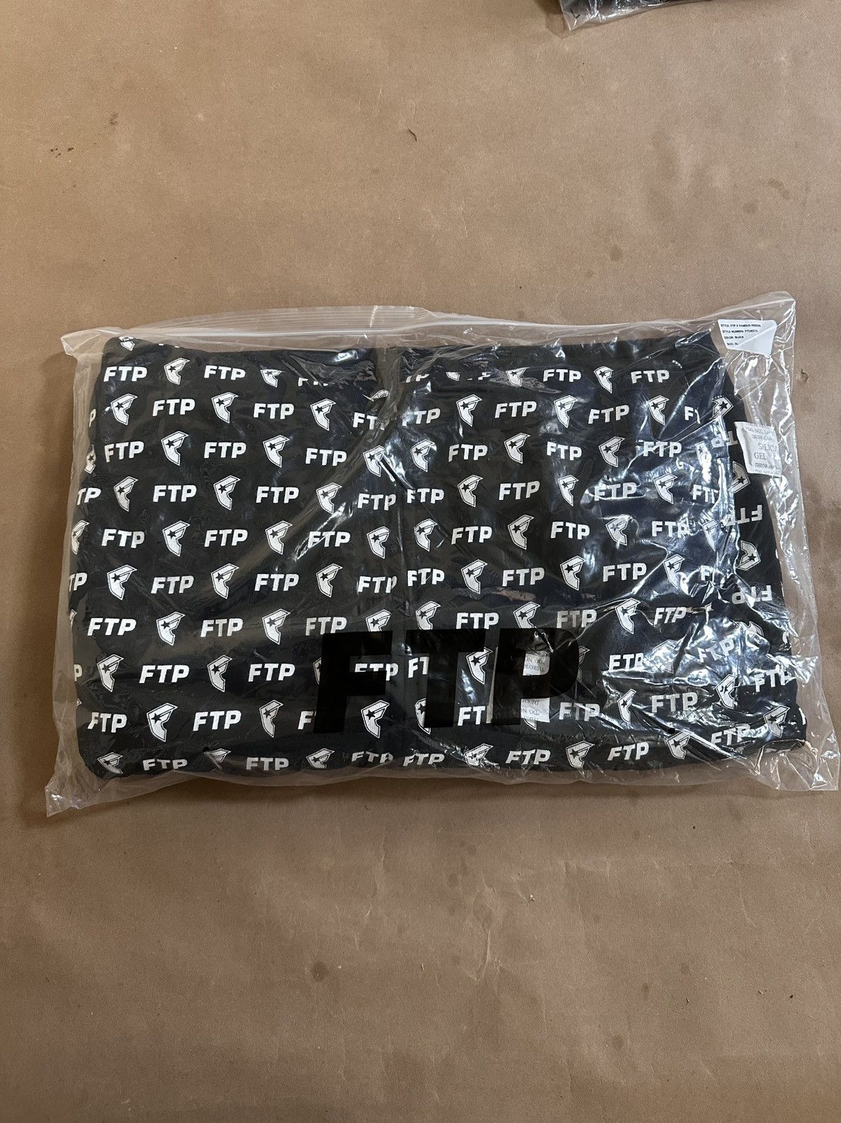 Fuck The Population FTP Famous All over print logo Zip hoodie Size US XL / EU 56 / 4 - 2 Thumbnail