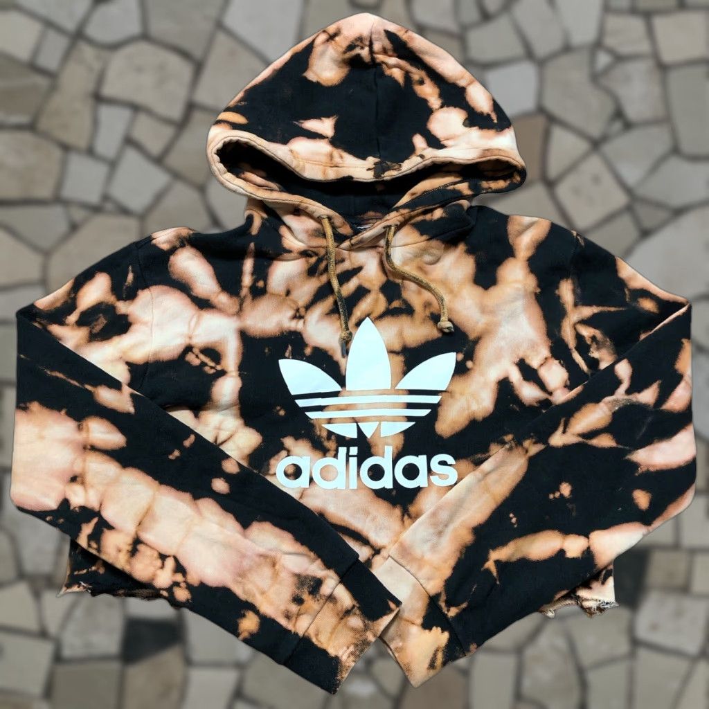 Adidas Adidas Sweatshirt Womens Medium Black Tie Dye Long Sleeve Crew Neck Pullover Acid Wash Graphic Casual 80s 90s Western Style Easy Care Size M / US 6-8 / IT 42-44 - 1 Thumbnail