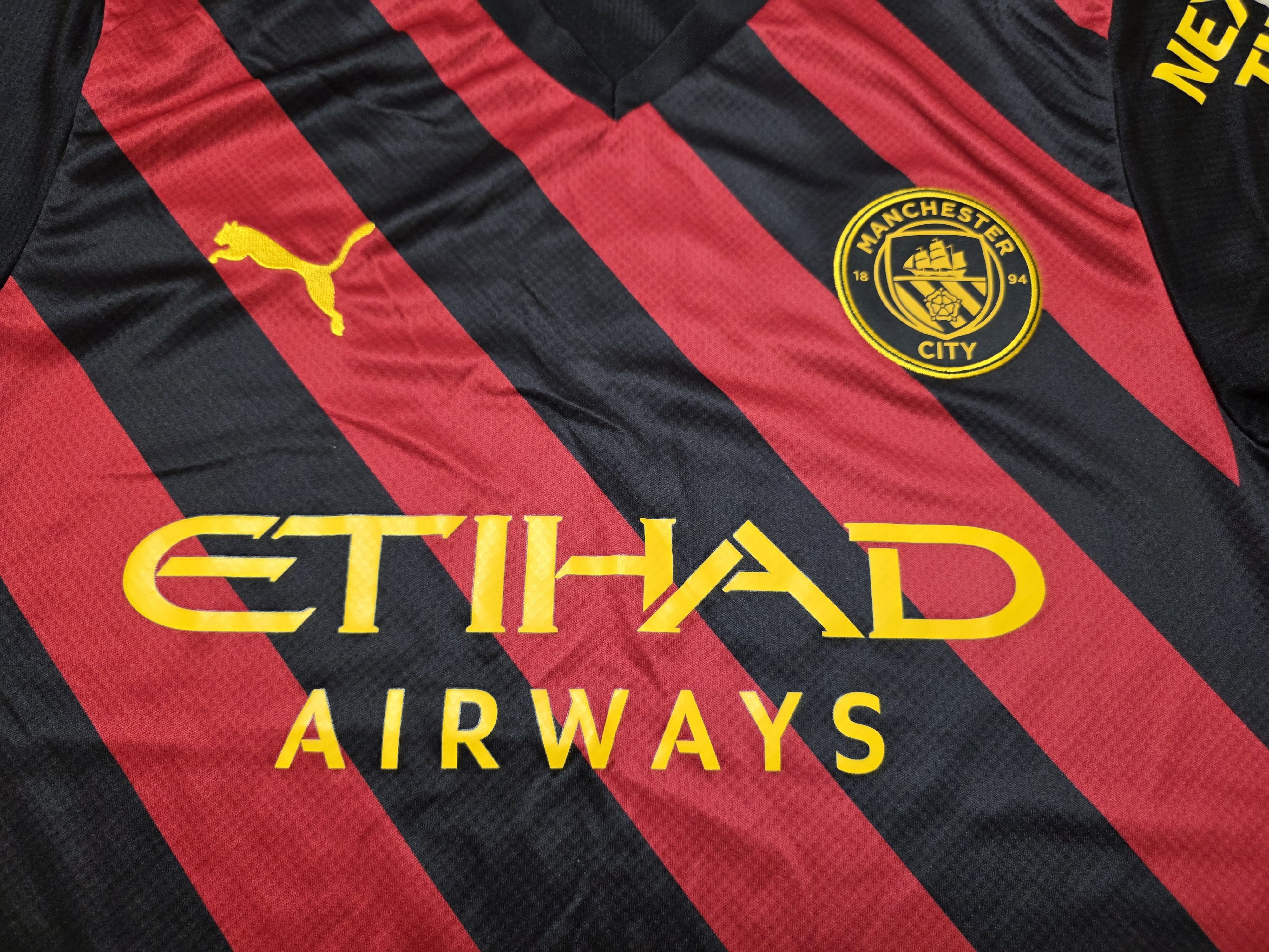 Puma MANCHESTER CITY 2022 2023 AWAY FOOTBALL SHIRT SOCCER JERSEY Size US S / EU 44-46 / 1 - 3 Thumbnail