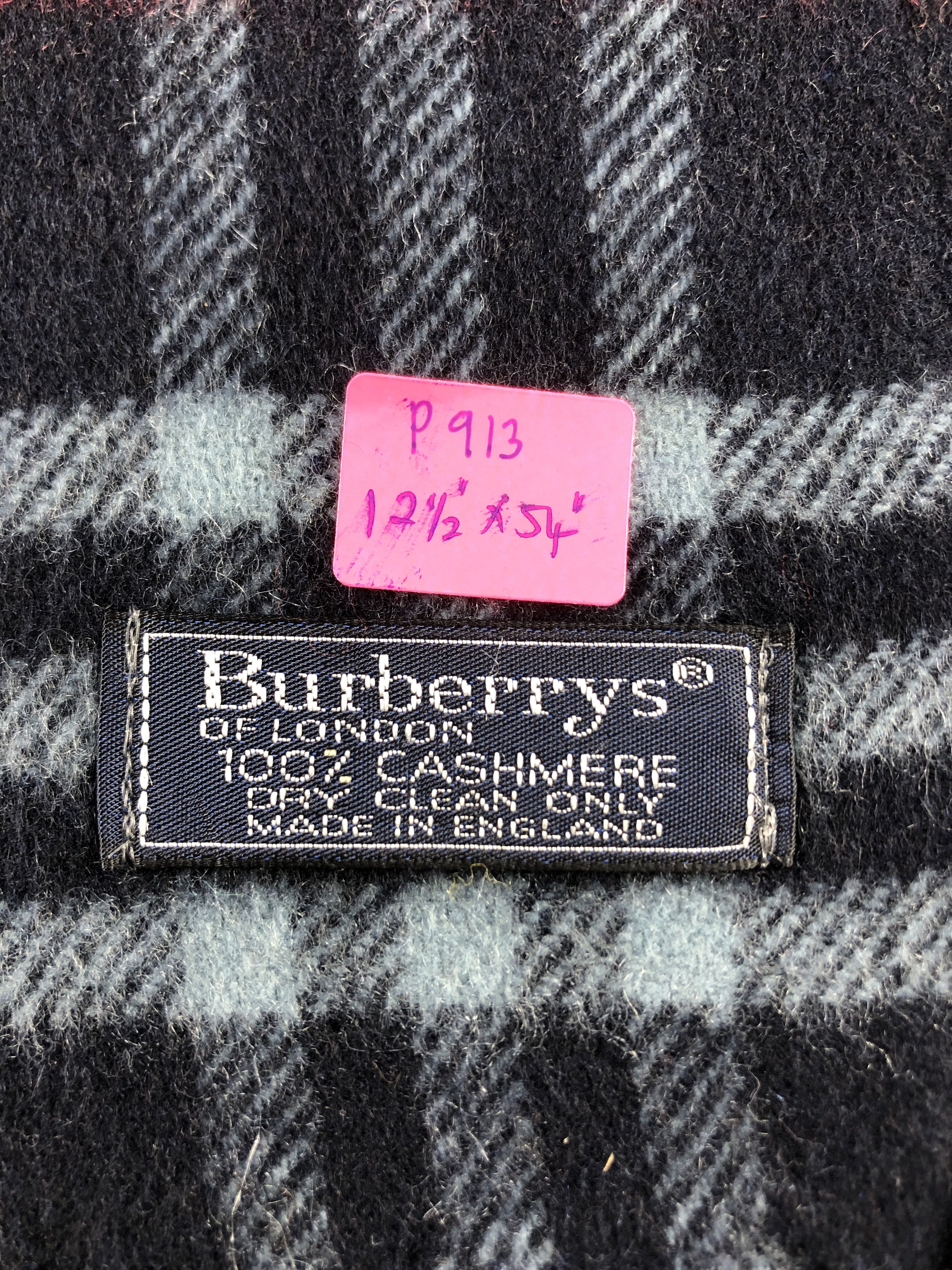 Burberry Burberry Scarf / Muffler / Neckwear P913 Size ONE SIZE - 4 Thumbnail