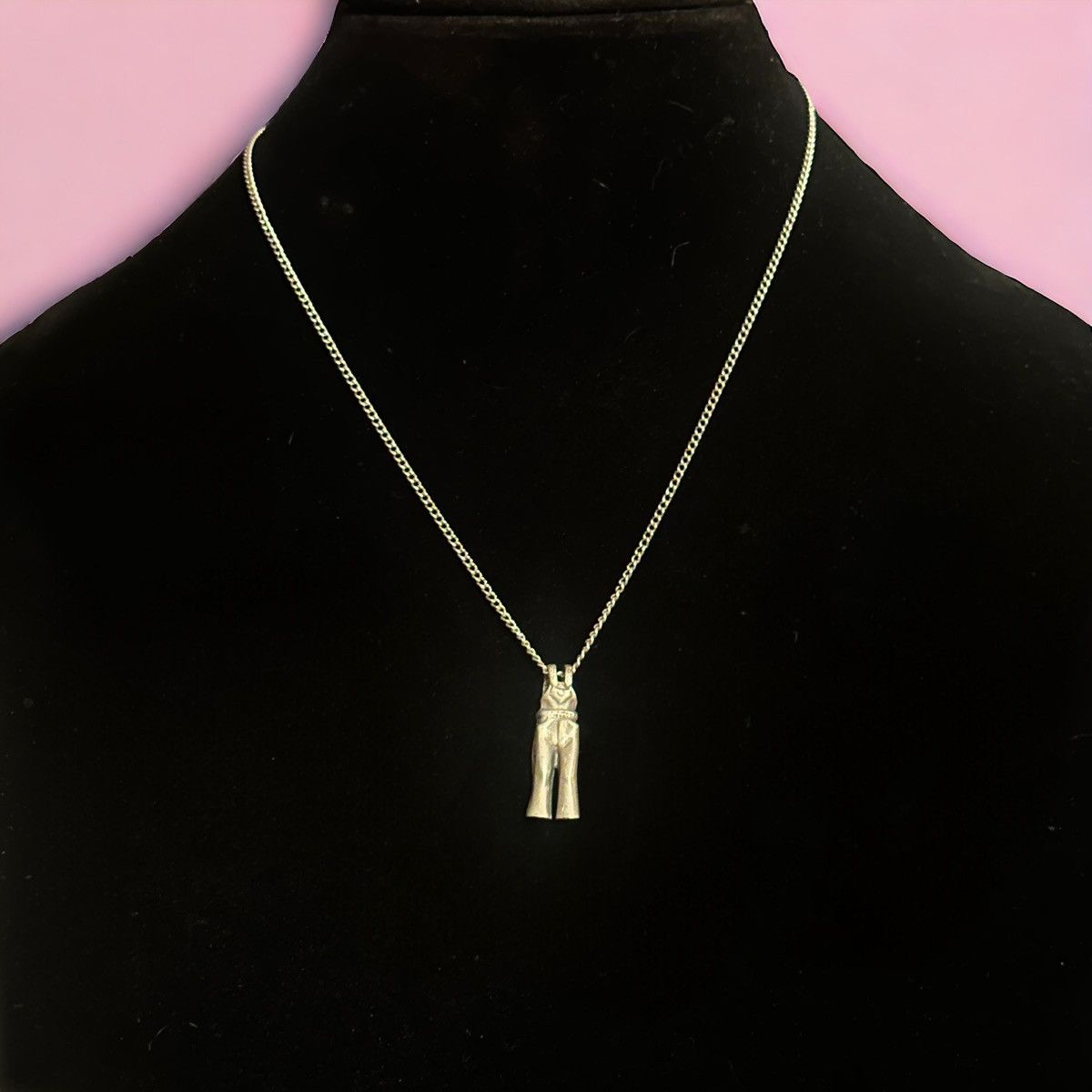 Vintage Vintage pewter overalls pendant necklace Size ONE SIZE - 1 Thumbnail