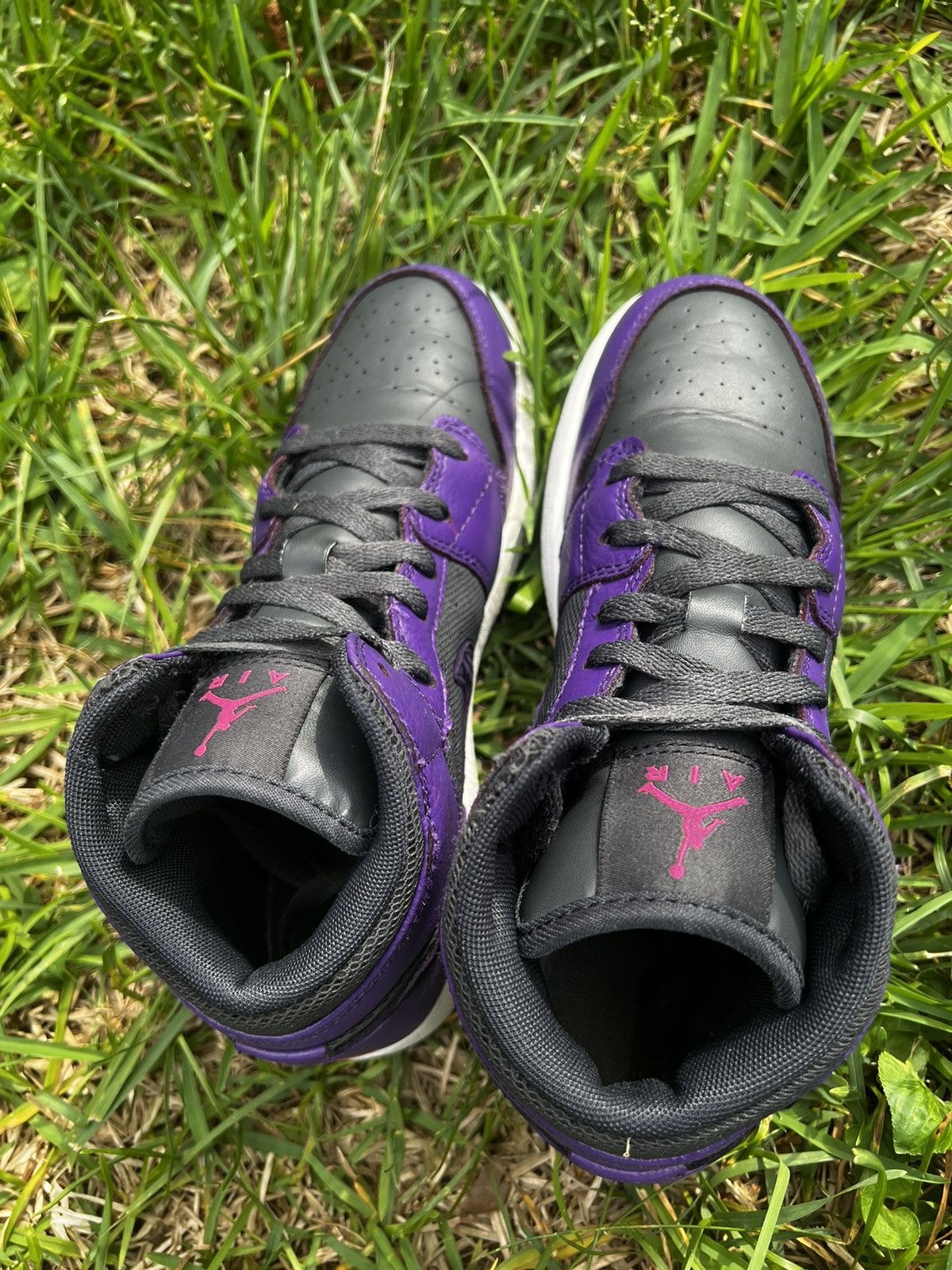 Jordan Brand CLEAN Air Jordan 1 Phat size 7 Womens Mid Anthracite Purple Size US 7 / IT 37 - 5 Thumbnail