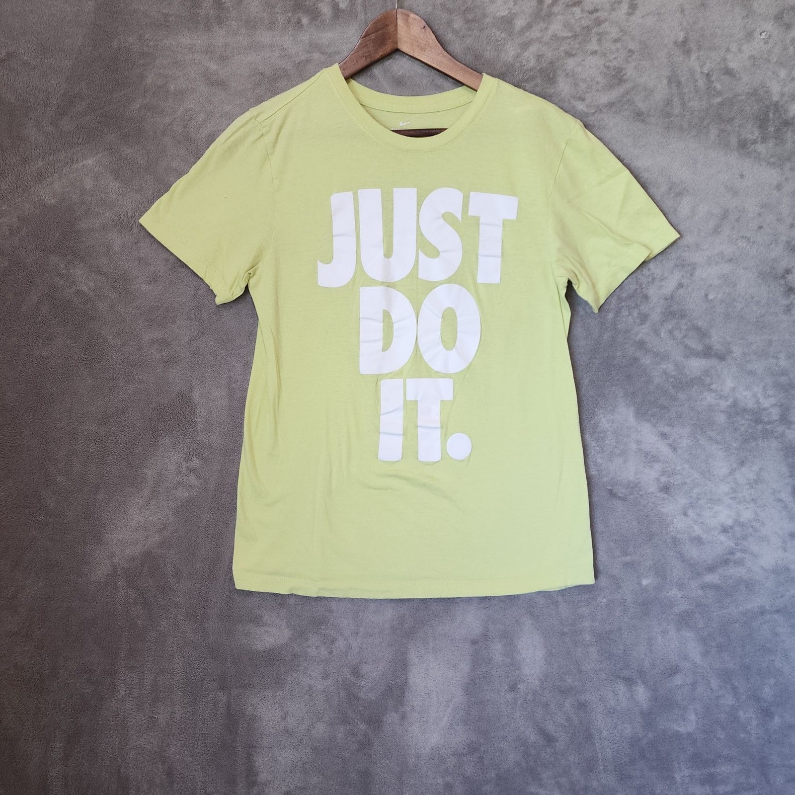 Nike Nike Men's Lime Green "Just Do It" Tee Small Size US S / EU 44-46 / 1 - 1 Thumbnail