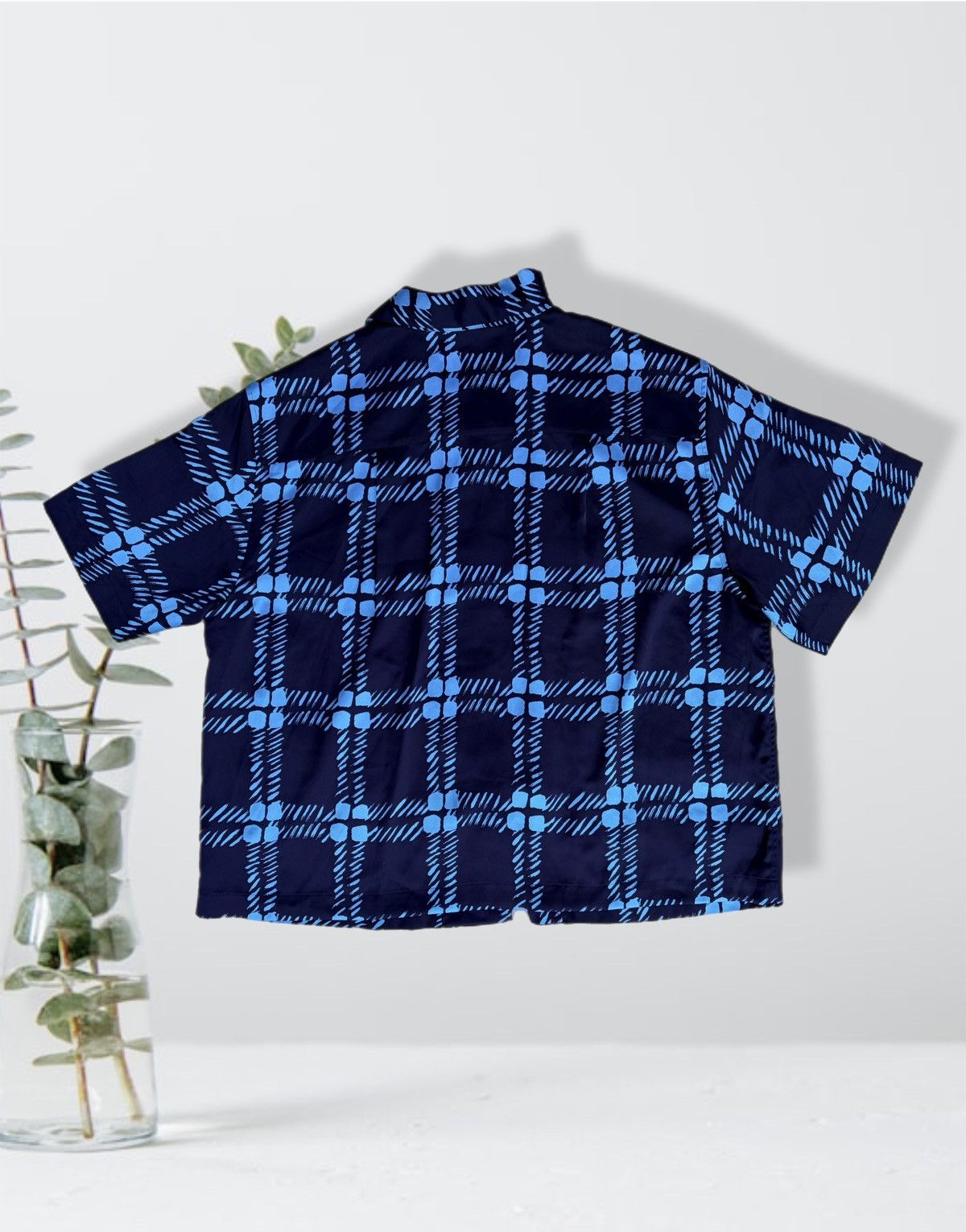 Marni × Uniqlo Marni x Uniqlo Women's Oversized Short Sleeve Shirt Button Size XL / US 12-14 / IT 48-50 - 4 Thumbnail