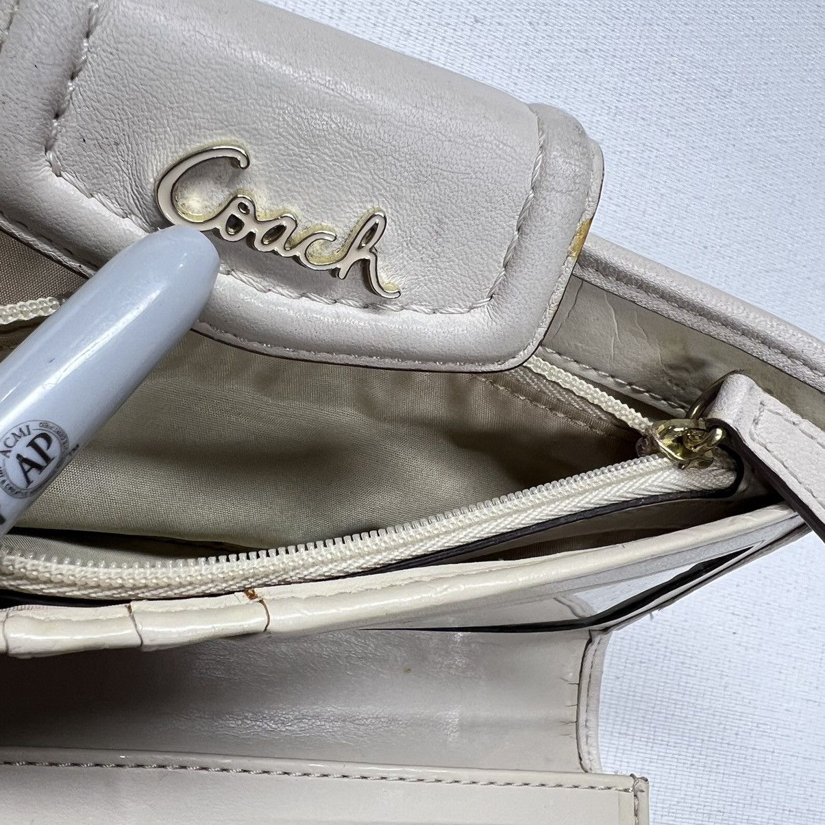 Coach × Vintage Coach Ashley Wallet Ivory Lace Leather Slim Envelope Fold Size ONE SIZE - 16 Thumbnail