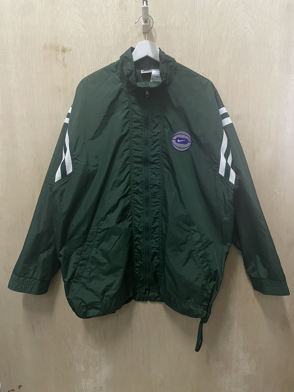 Nike × Vintage NIKE VINTAGE OVERSIZE LIGHT JACKET Size US L / EU 52-54 / 3 - 1 Thumbnail