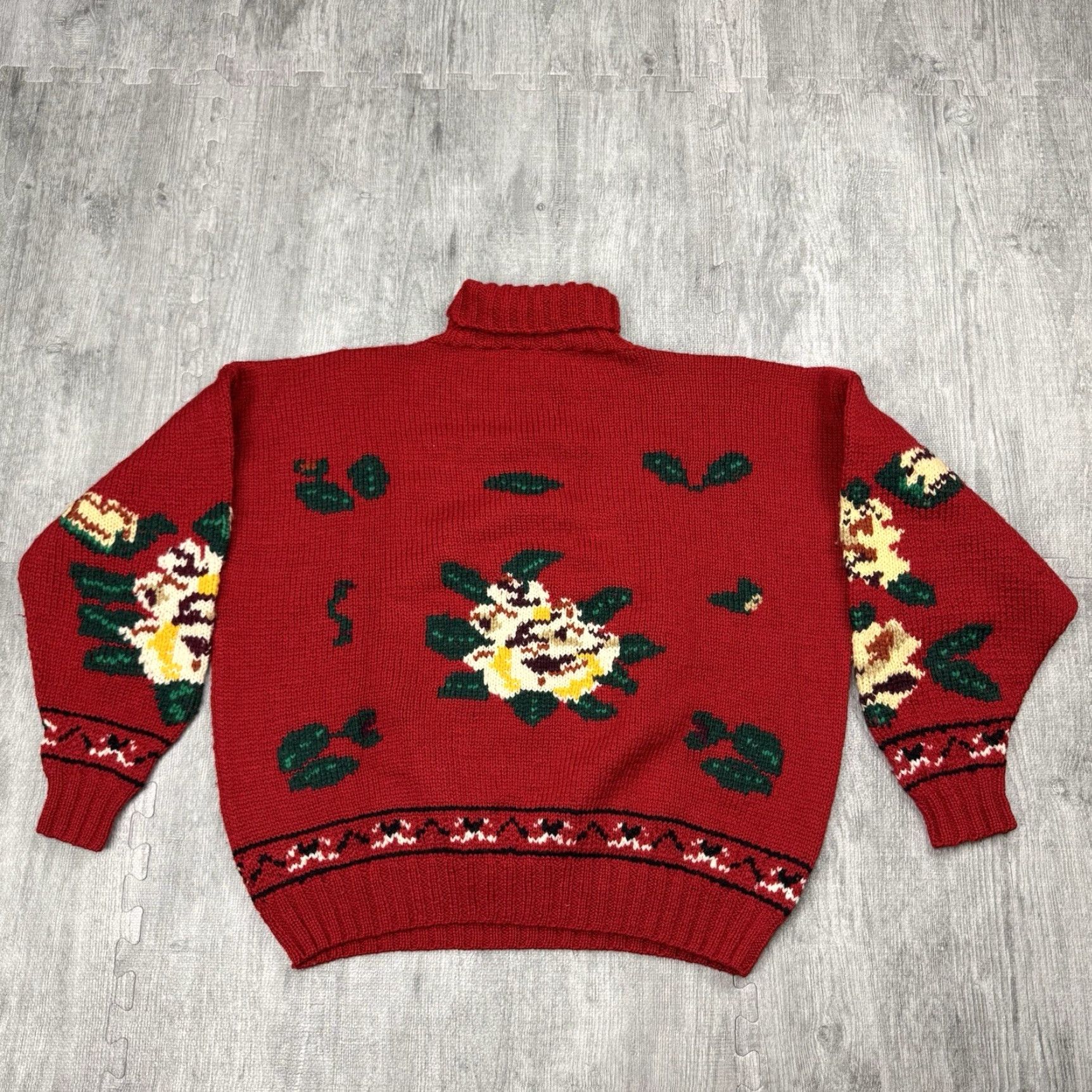 Vintage VINTAGE 1980s Harwood Crafts Wool Floral Chunky Knit Turtleneck Sweater L/XL Womens Red Heavy Hand Knit Size L / US 10 / IT 46 - 5 Thumbnail