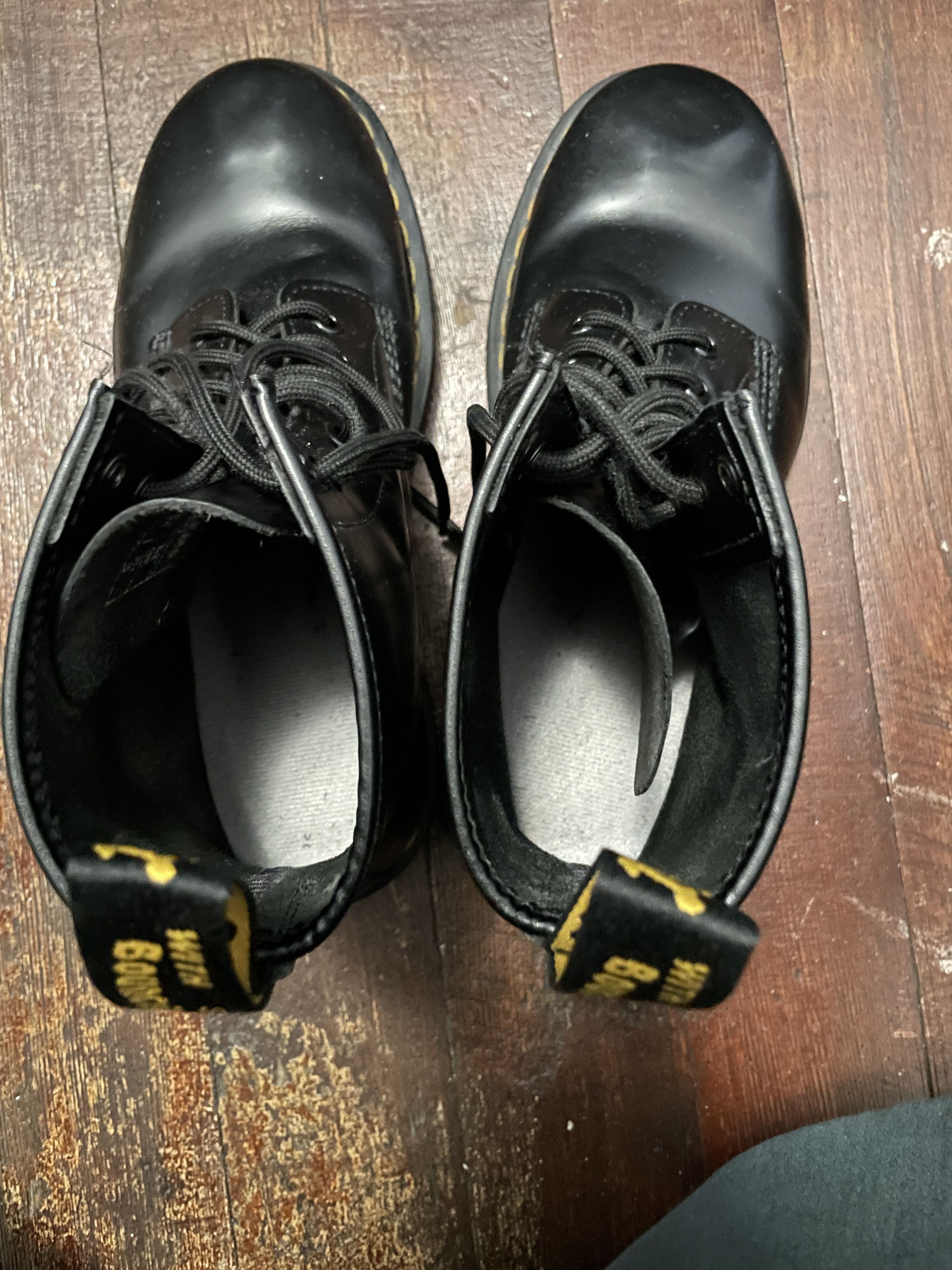 Dr. Martens Dr. Marten 1460 Leather Boots Size US 7 / EU 40 - 6 Thumbnail