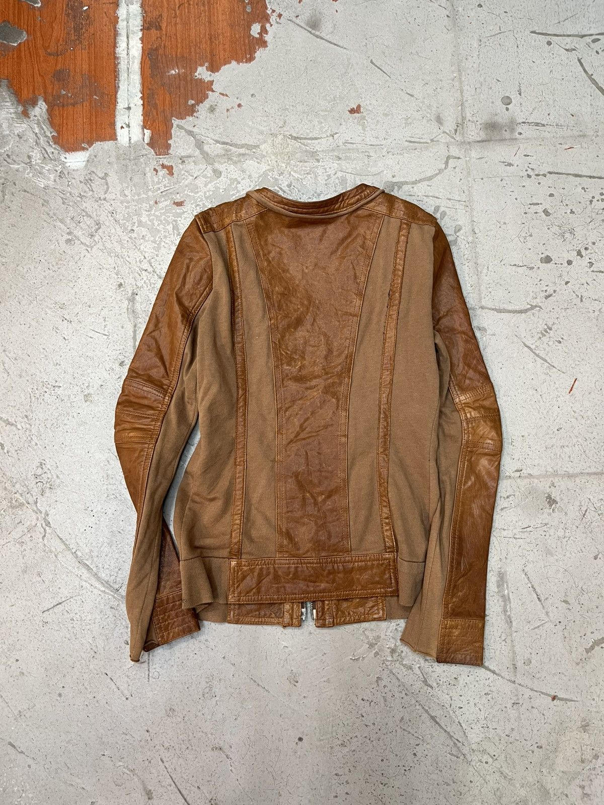 Le Grande Bleu (L.G.B.) 5351 pour Les femmes Leather X Sweater jacket LGB style Size M / US 6-8 / IT 42-44 - 2 Thumbnail