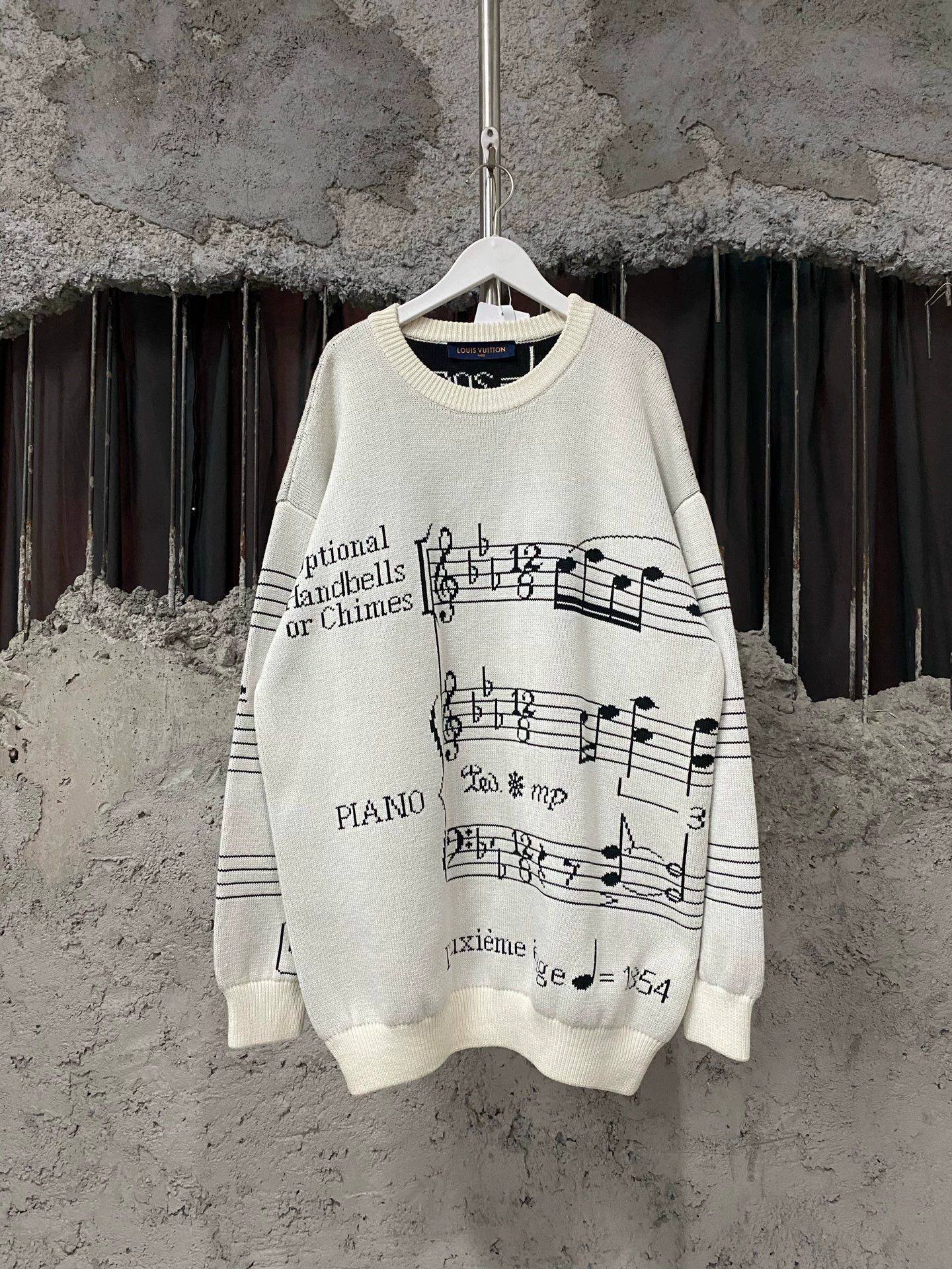 Louis Vuitton Louis Vuitton LV musical note sweater. Size: M. Size M / US 6-8 / IT 42-44 - 1 Thumbnail