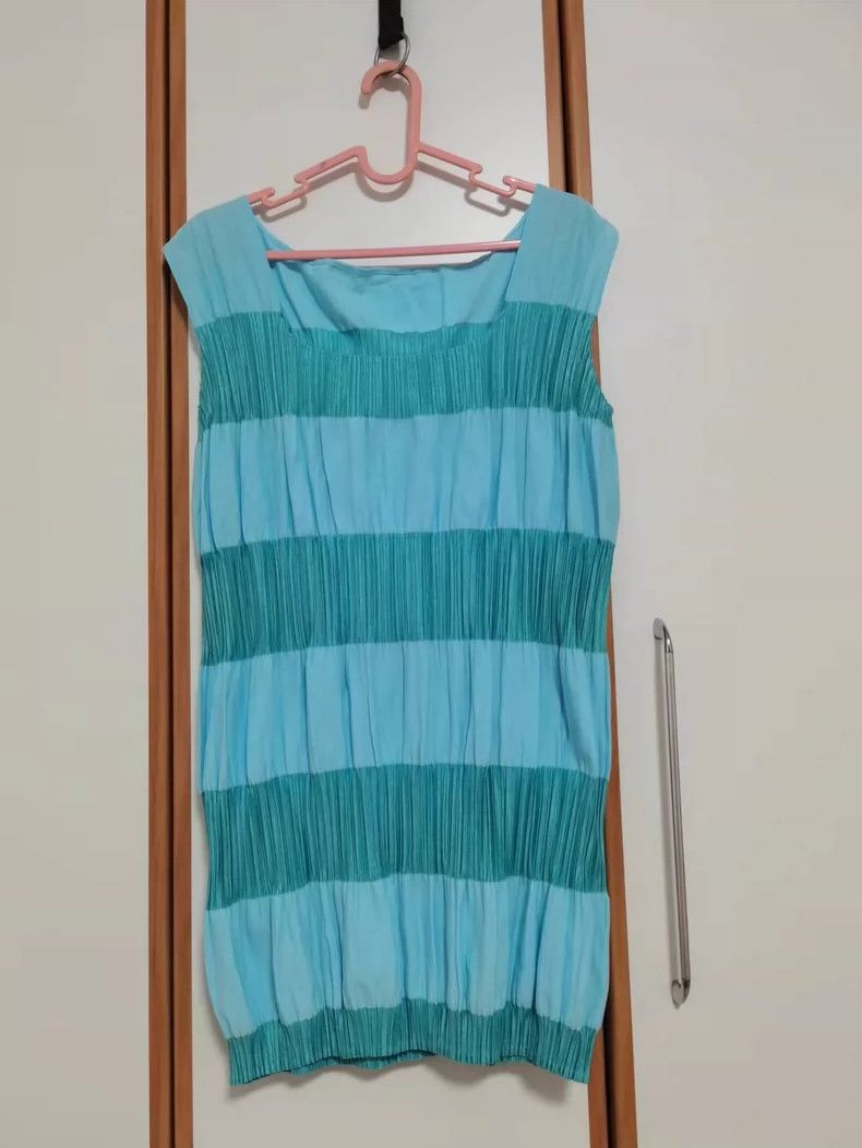 Issey Miyake issey miyake Blue and green patchwork vest 2505-Nextarrow Size L / US 10 / IT 46 - 1 Thumbnail