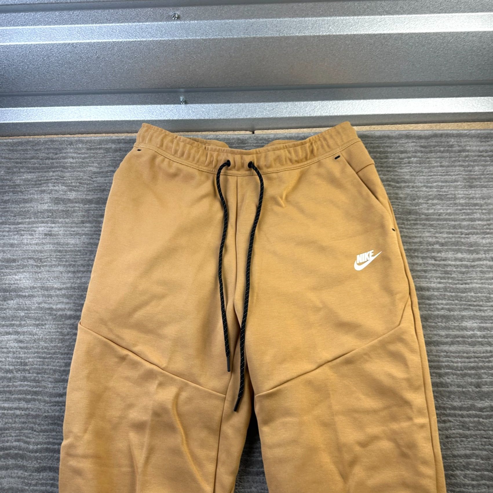 Nike Nike Tech Fleece Pants Mens XL Beige Tan Khaki Jogger Sweatpants Size US 36 / EU 52 - 3 Thumbnail