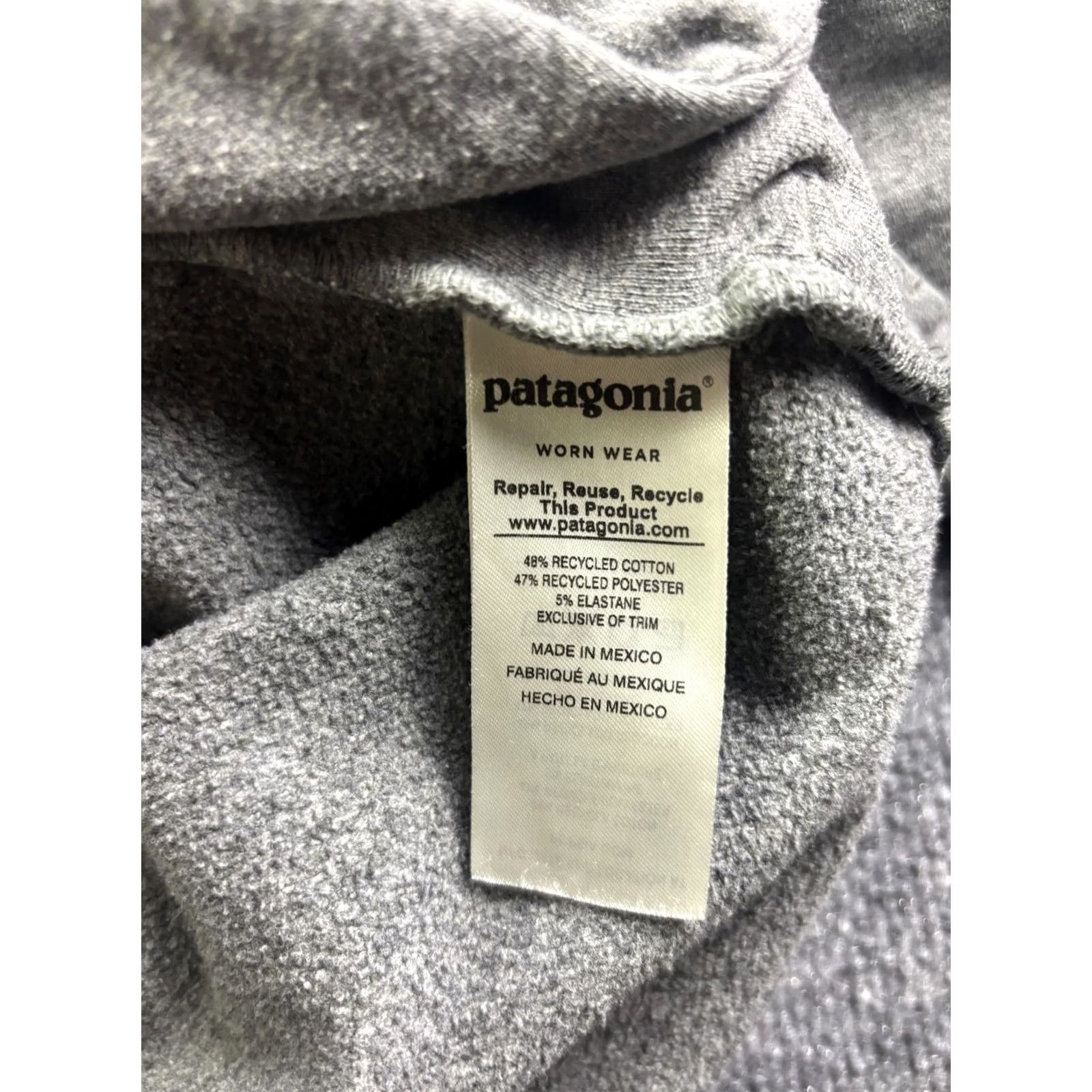 Patagonia Patagonia Hoodie Womens M Pullover Fleece Sweatshirt Bear Graphic Logo Gray Navidad? Size M / US 6-8 / IT 42-44 - 7 Thumbnail