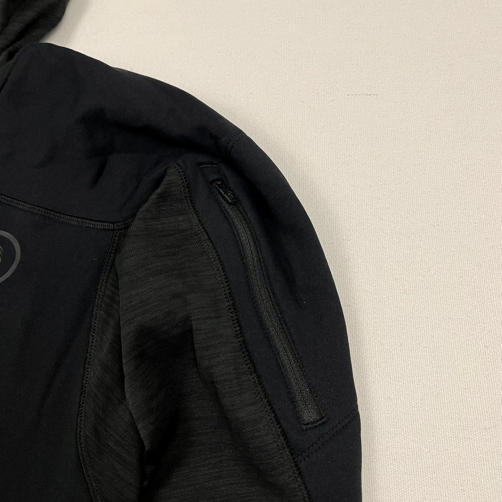 Vintage Backcountry Jacket Womens PS Small Black Fleece Pullover Hooded Hiking Outdoors Size S / US 4 / IT 40 - 4 Thumbnail