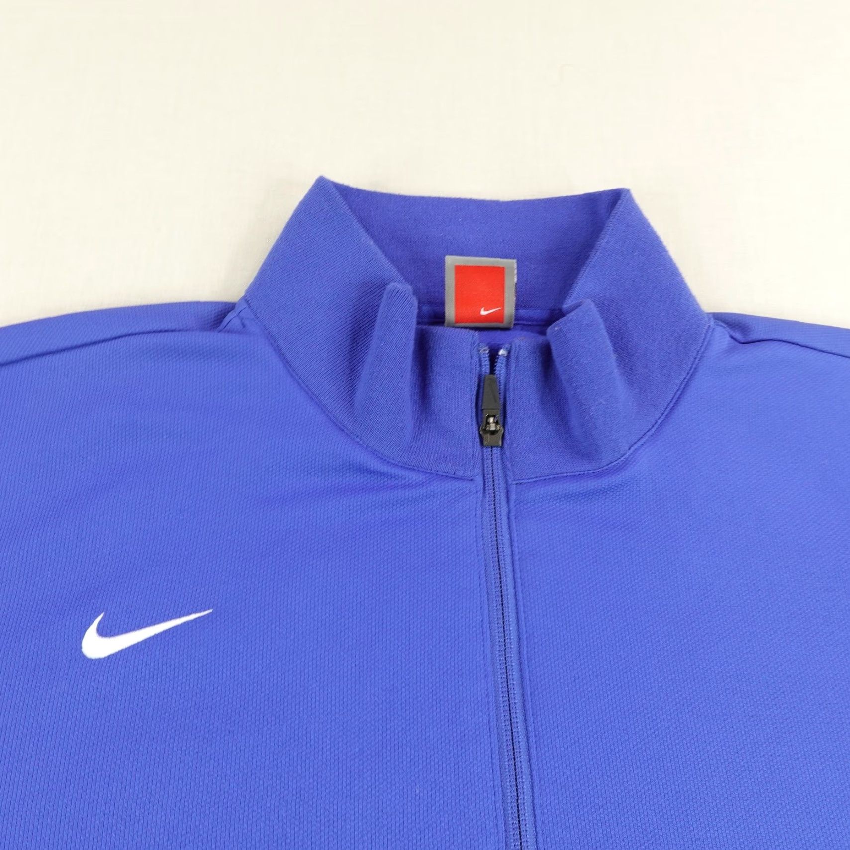 Nike VINTAGE Nike Jacket Mens XL Blue Team Track Coat Full Zip Up Swoosh Athletic Y2K Size US XL / EU 56 / 4 - 2 Thumbnail