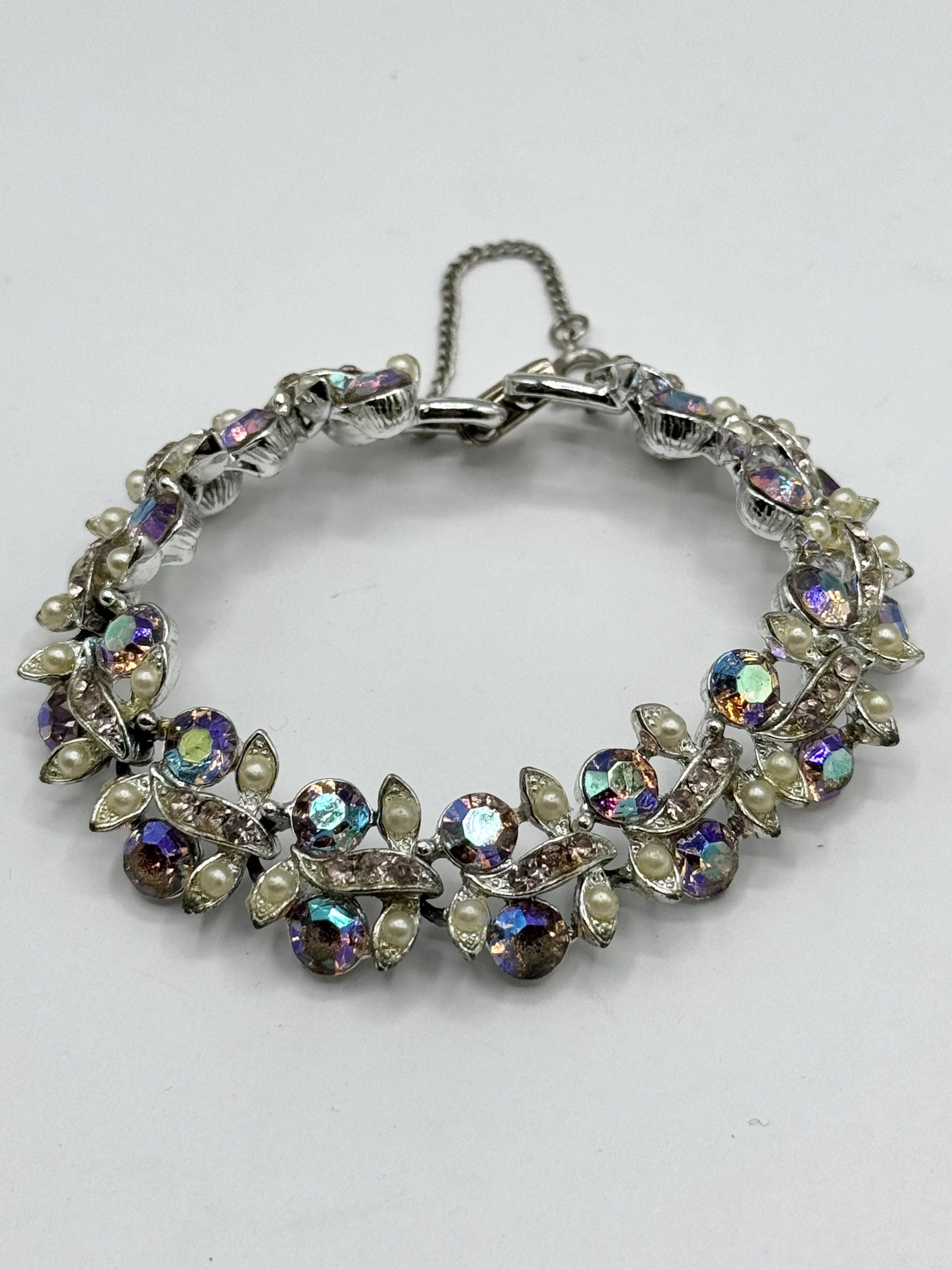 Vintage Vintage rhinestone faux pearl beaded panel bracelet Size ONE SIZE - 3 Thumbnail
