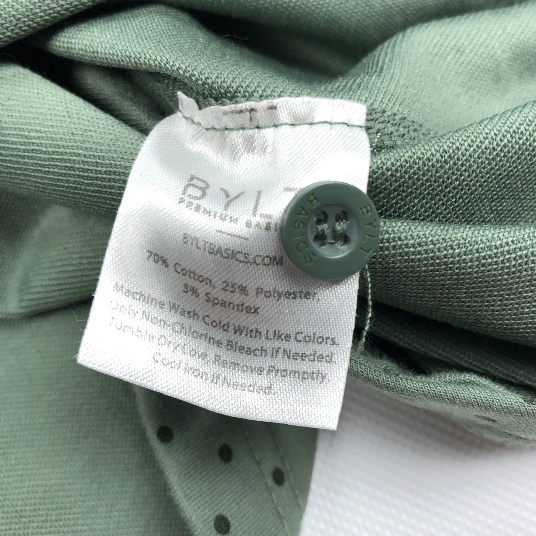 Vintage BYLT Basics Polo Shirt M Short Sleeve Drop Cut Sage Green Polka Dot Button Mens Polo Shirt Casual Golf Activewear bylt Size US M / EU 48-50 / 2 - 7 Thumbnail