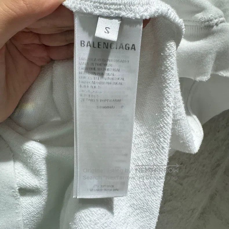 Balenciaga Balenciaga White Graffiti Letter Logo Hoodie Size US S / EU 44-46 / 1 - 5 Thumbnail