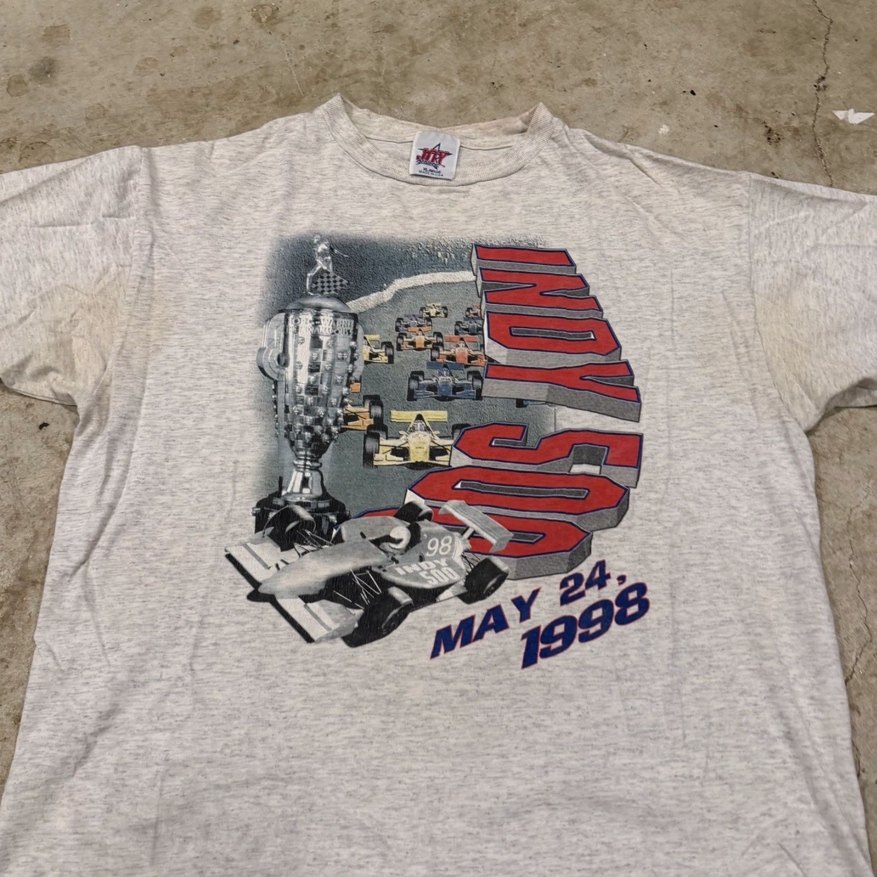 Vintage VINTAGE 90s Indy 500 Big Print Tshirt Mens XL Gray USA Made Shirt Mens XL 90s Indy 500 Big Print Tshirt Size US XL / EU 56 / 4 - 6 Thumbnail