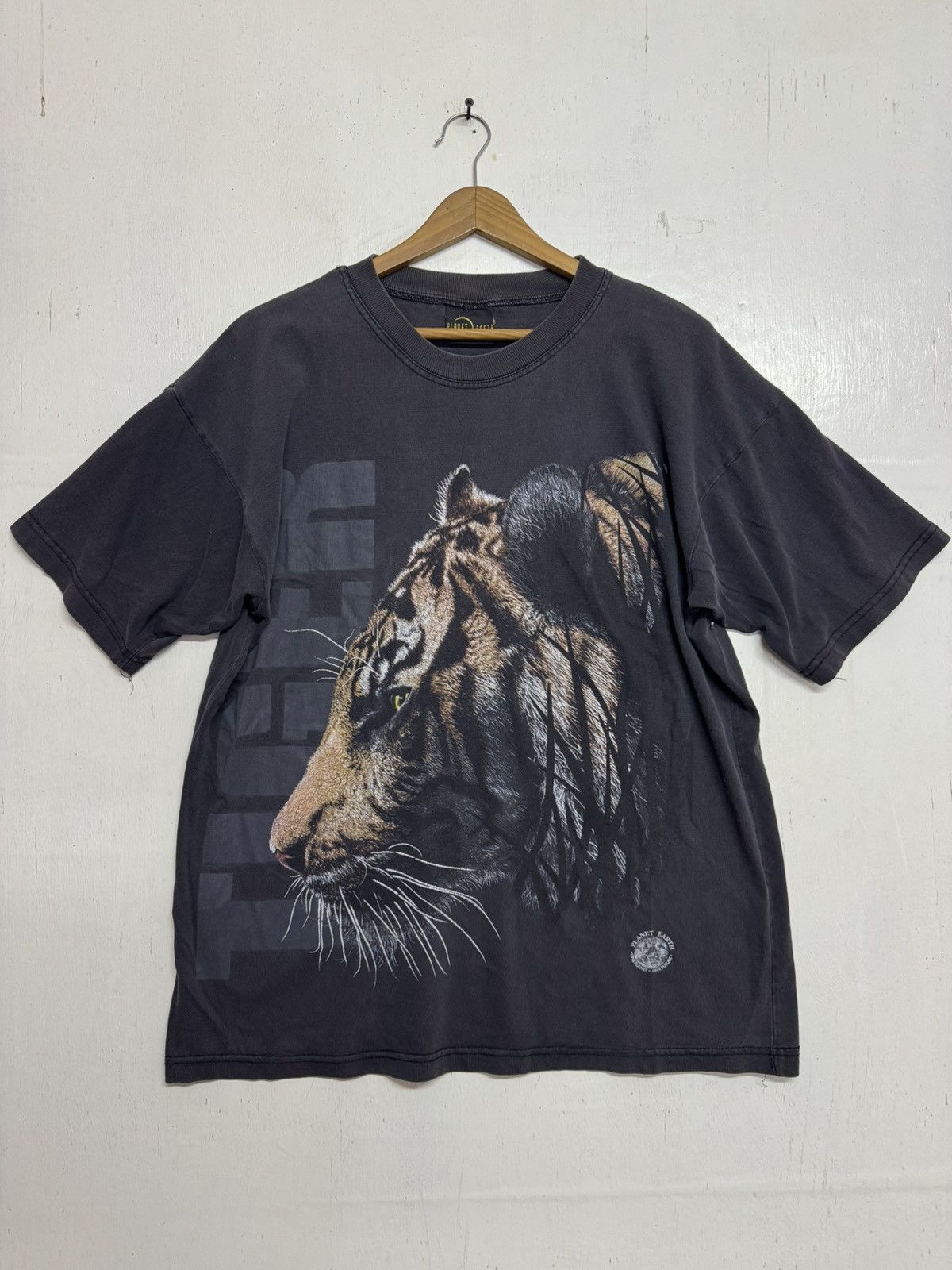 Vintage Vintage Tiger sunfaded tee Size US L / EU 52-54 / 3 - 3 Thumbnail