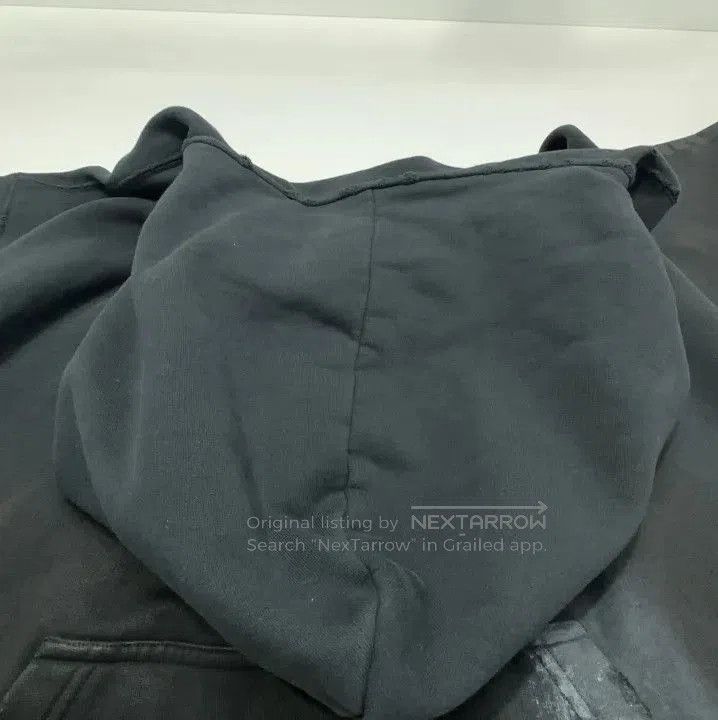 Balenciaga Balenciaga 3B Stencil Hoodie in Black. Size US L / EU 52-54 / 3 - 1 Thumbnail