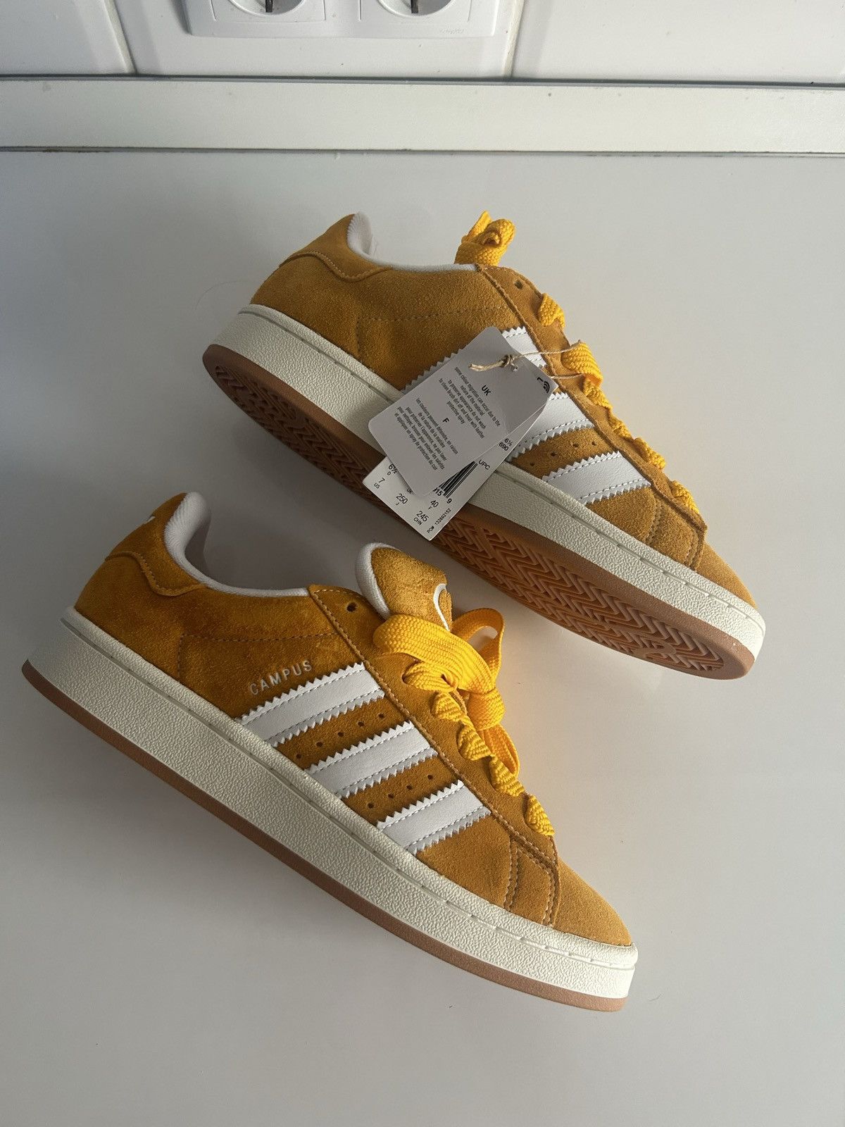 Adidas ADIDAS CAMPUS 00’s pantone/ftwe yellow off white Size US 7 / IT 37 - 7 Thumbnail