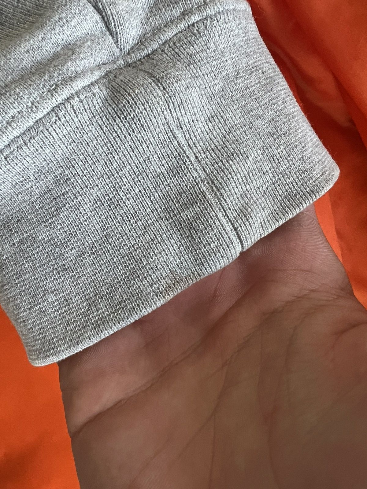 Vetements Vetements Misplaced Logo Hoodie Size US S / EU 44-46 / 1 - 10 Thumbnail