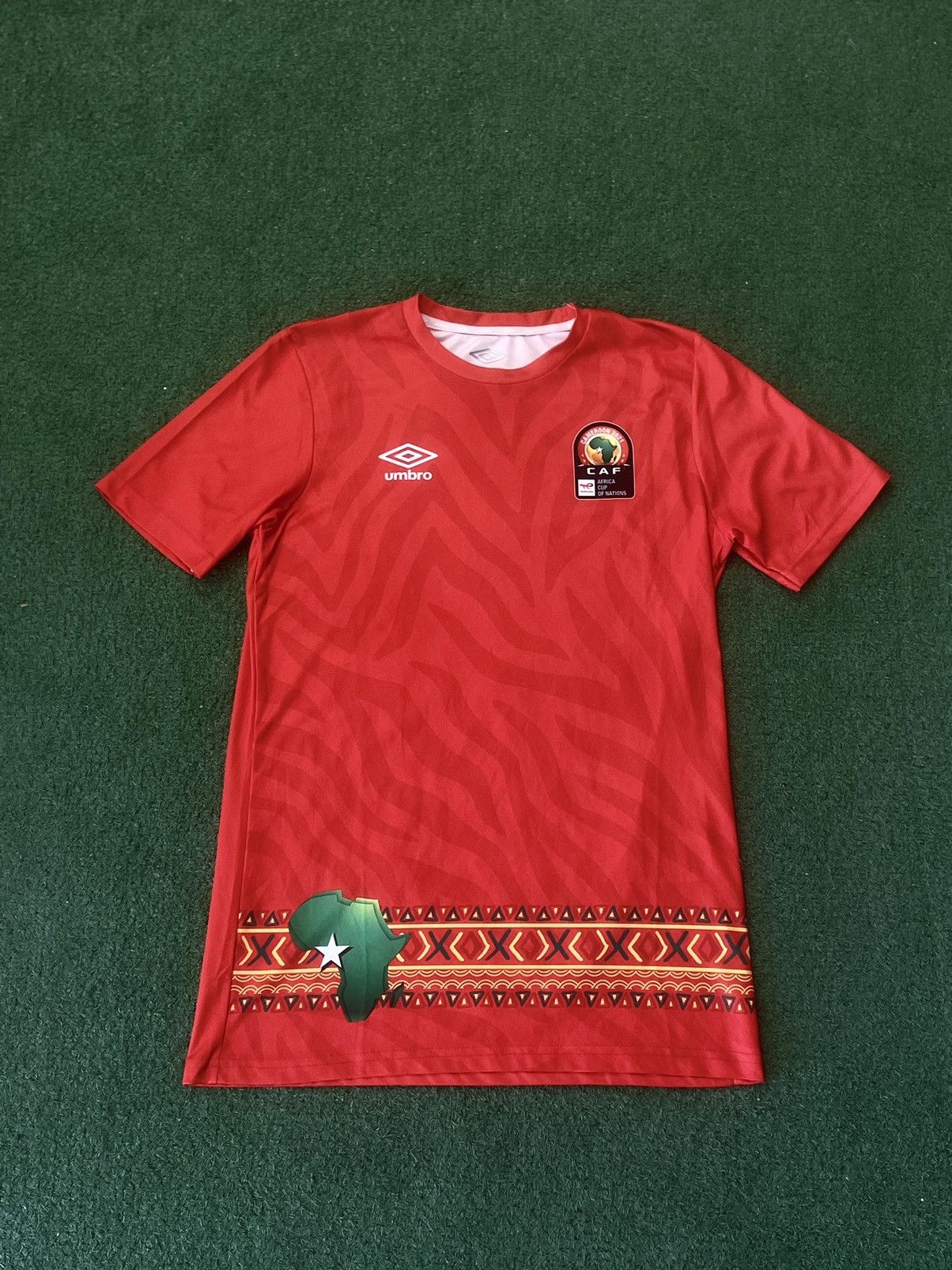 Umbro Umbro cameroon tshirt Jersey Africa cup Size US M / EU 48-50 / 2 - 1 Thumbnail