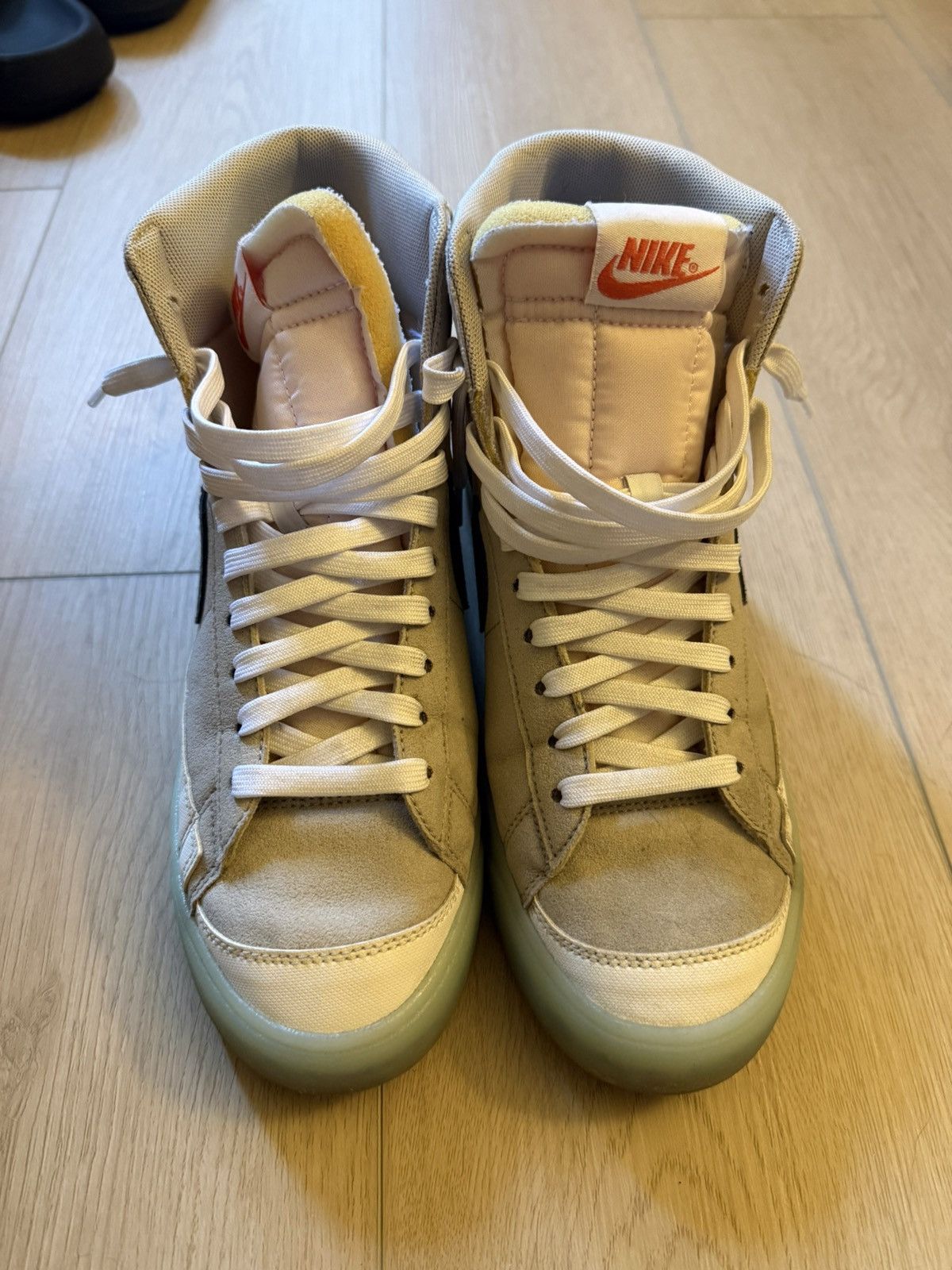 Nike Nike move to zero glacier ice blazer Size US 7.5 / EU 40-41 - 1 Thumbnail