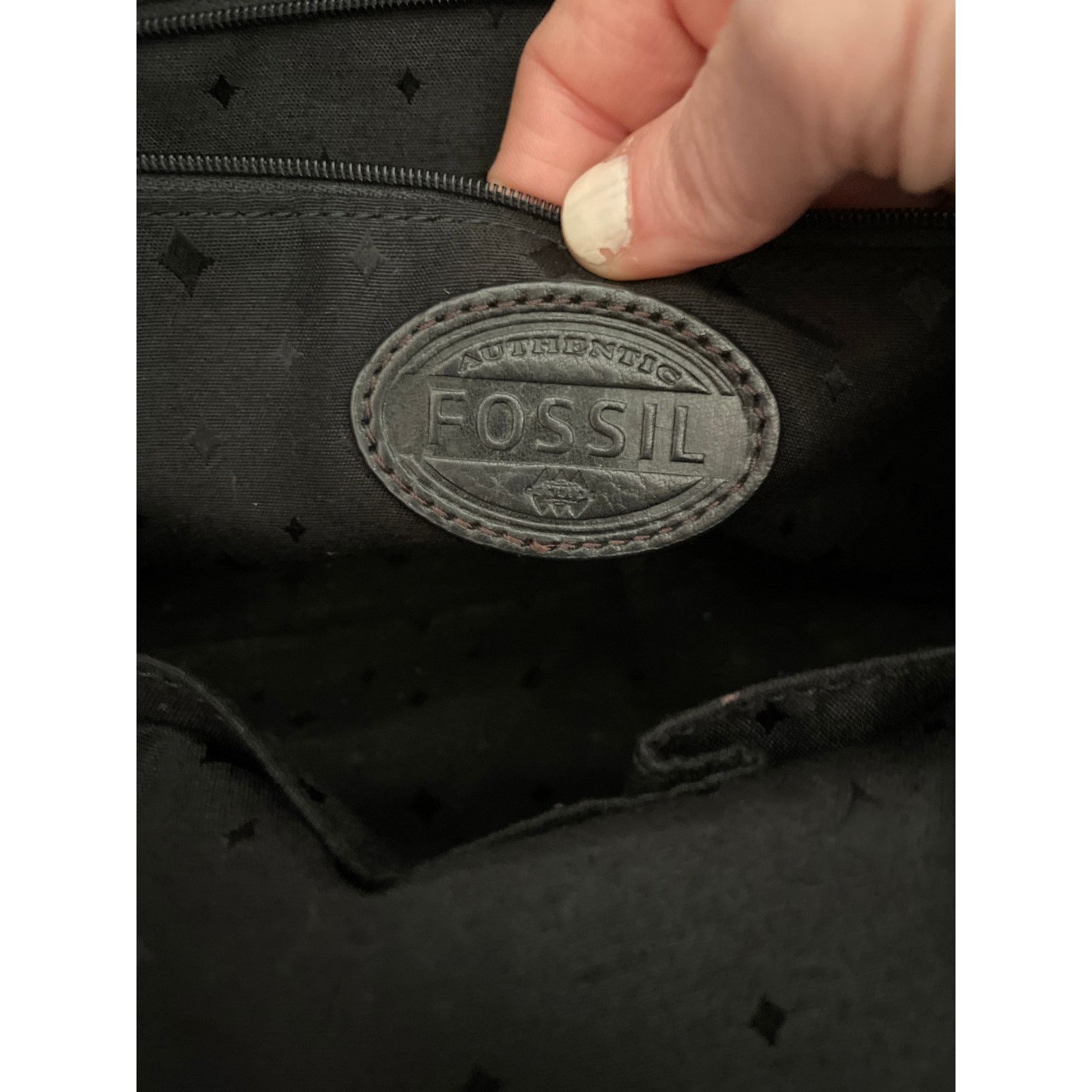 Fossil Fossil Black Pebbled Leather Shoulder Zipper Tote Size ONE SIZE - 4 Thumbnail