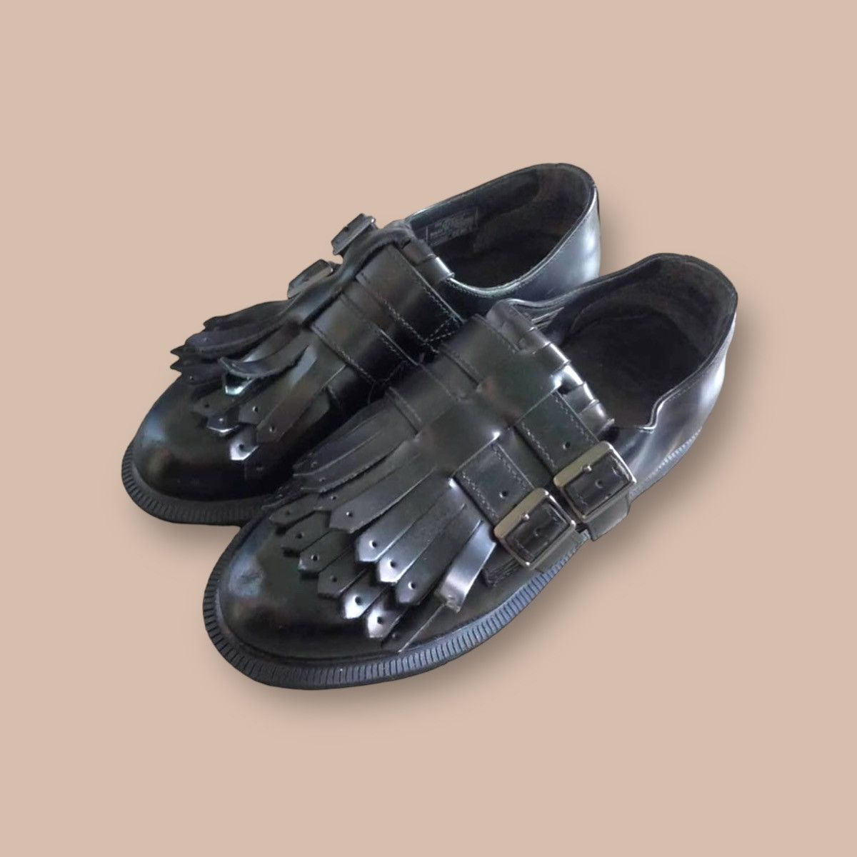 Dr.Martens Ellaria Arcadia Black