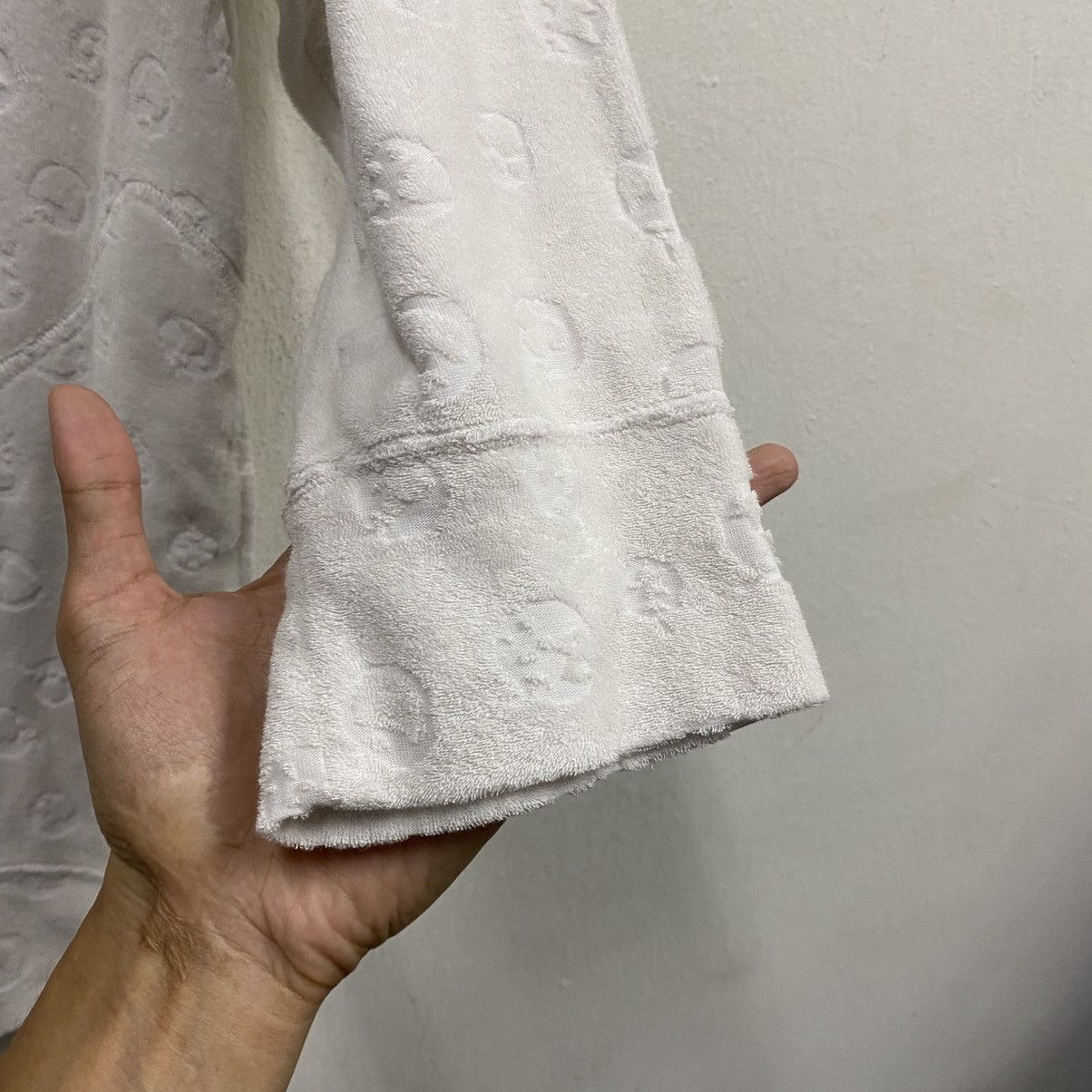 Issey Miyake Issey Miyake Tsumori Chisato Sleep Button Shirt Embossed Size US L / EU 52-54 / 3 - 6 Thumbnail