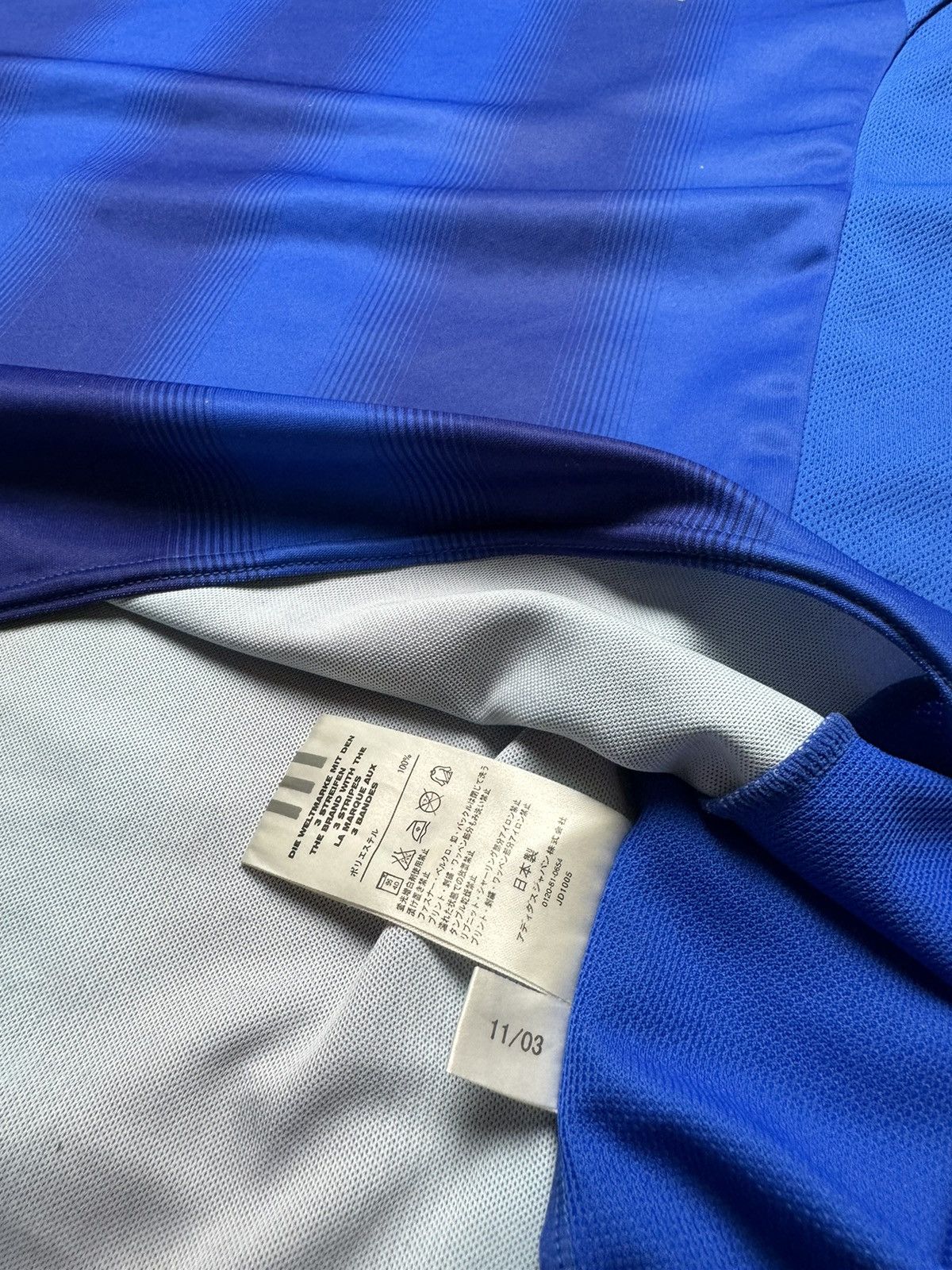 Vintage Rare vintage Japan adidas soccer jersey 2003 Size US M / EU 48-50 / 2 - 9 Thumbnail