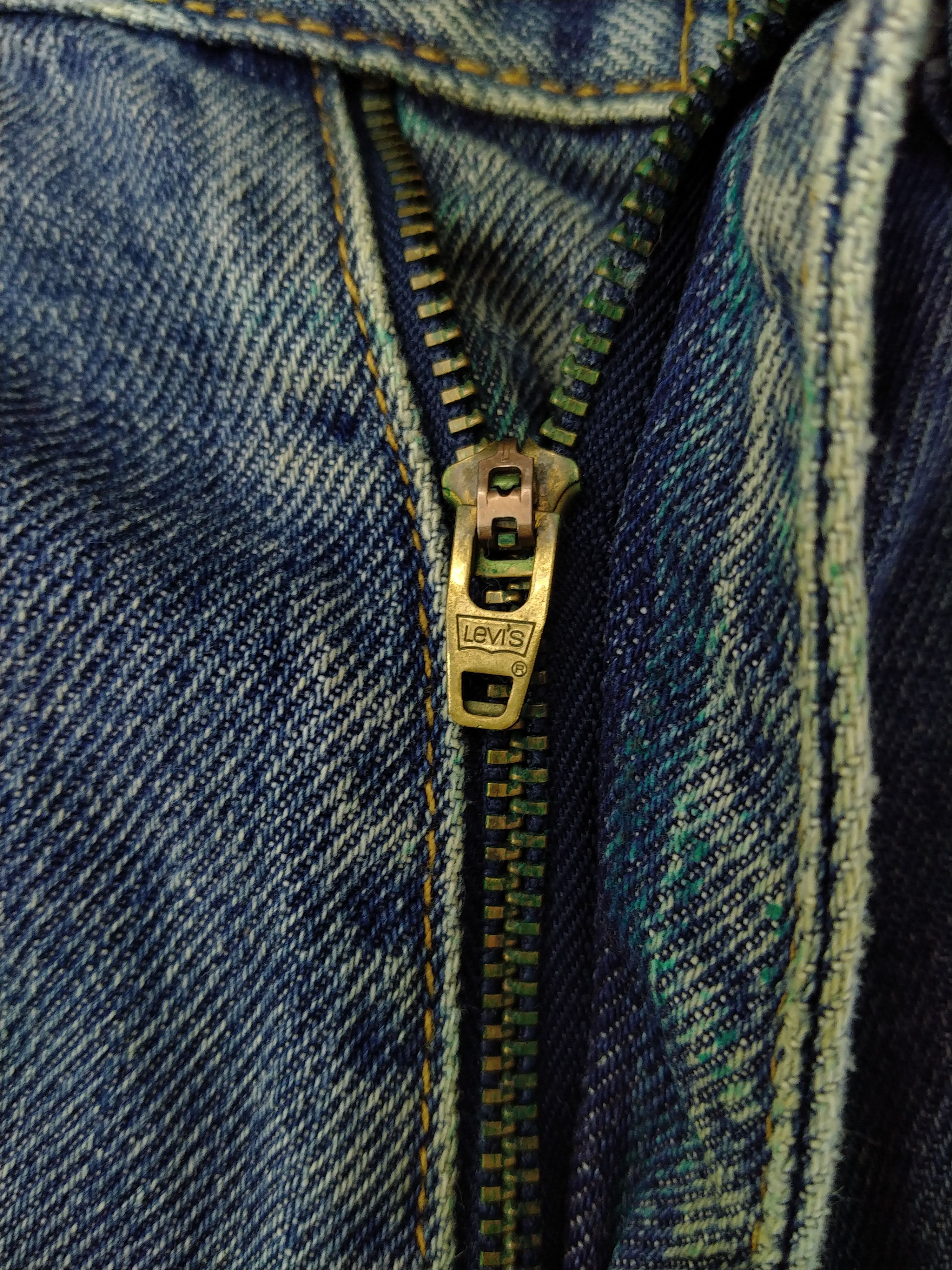 Levi's Distressed Blue Vintage Levi's 505 Denim 31x29.5 -JN146 Size US 31 - 8 Thumbnail