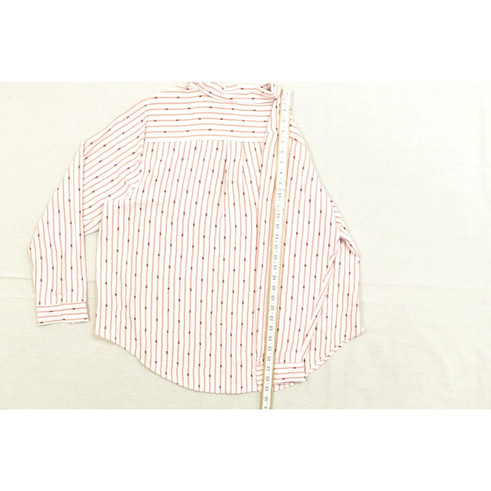Torrid Torrid Button-Up Shirt Womens Plus Size 2 Pink Striped Long Sleeve Button Down Rayon Regular Fit Casual Spring Summer Fall Winter Size XS / US 0-2 / IT 36-38 - 5 Thumbnail
