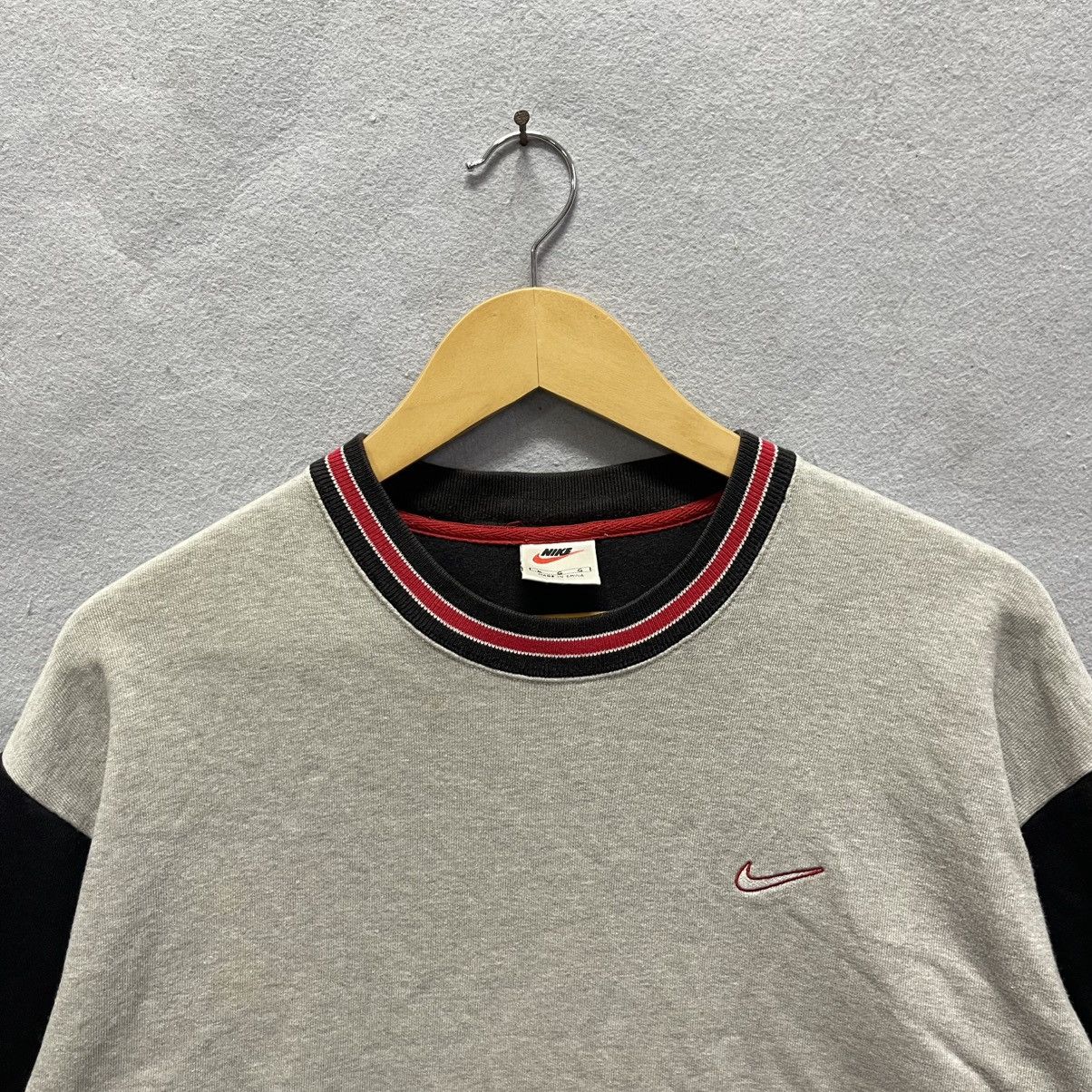 Nike Vintage Nike Two-Tone Long Sleeve Crewneck Size US L / EU 52-54 / 3 - 2 Thumbnail