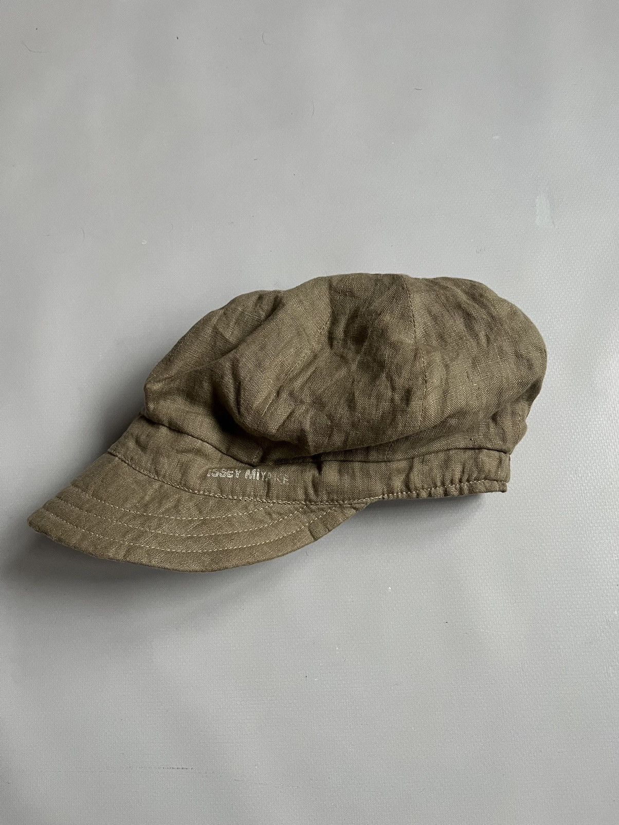 Issey Miyake ISSEY MIYAKE Olive Green Army Military Cadet Driver Cap Size ONE SIZE - 4 Thumbnail