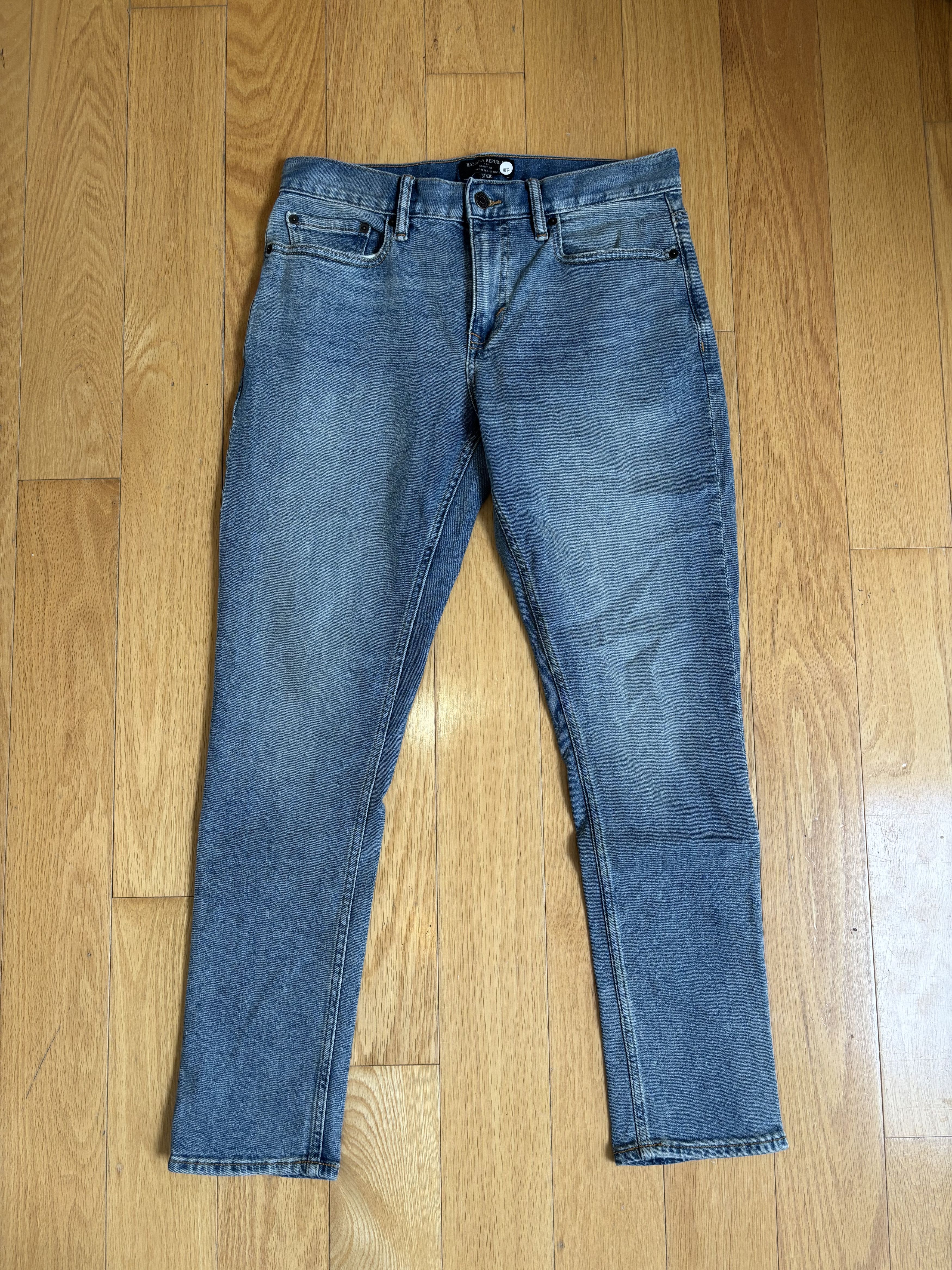 Banana Republic Banana Republic Skinny Fit Jeans 31/30 Size US 31 - 1 Thumbnail