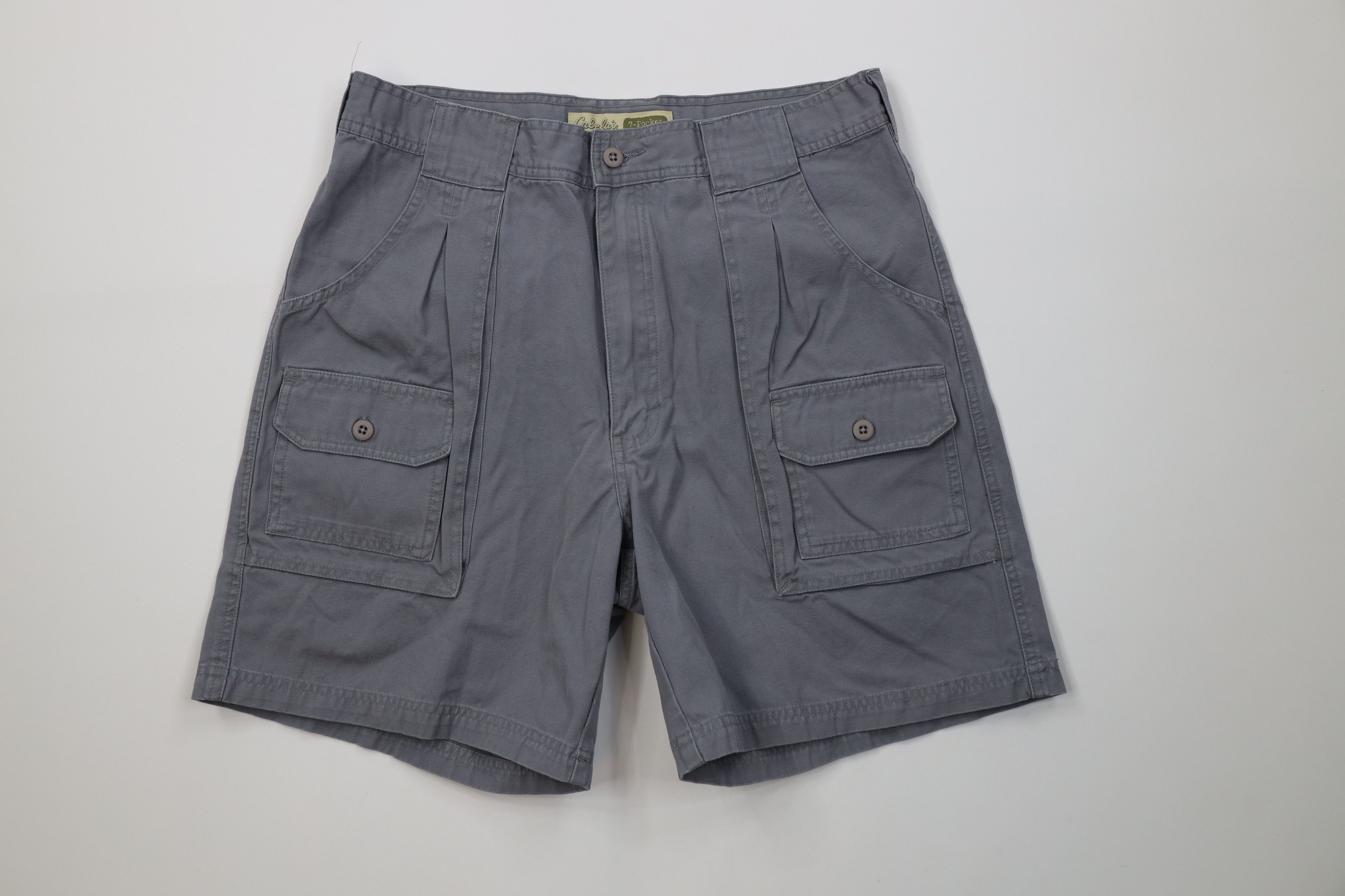 Cabelas Vintage Cabelas Above Knee 7 Pocket Cargo Trail Shorts Gray Size US 34 / EU 50 - 1 Thumbnail