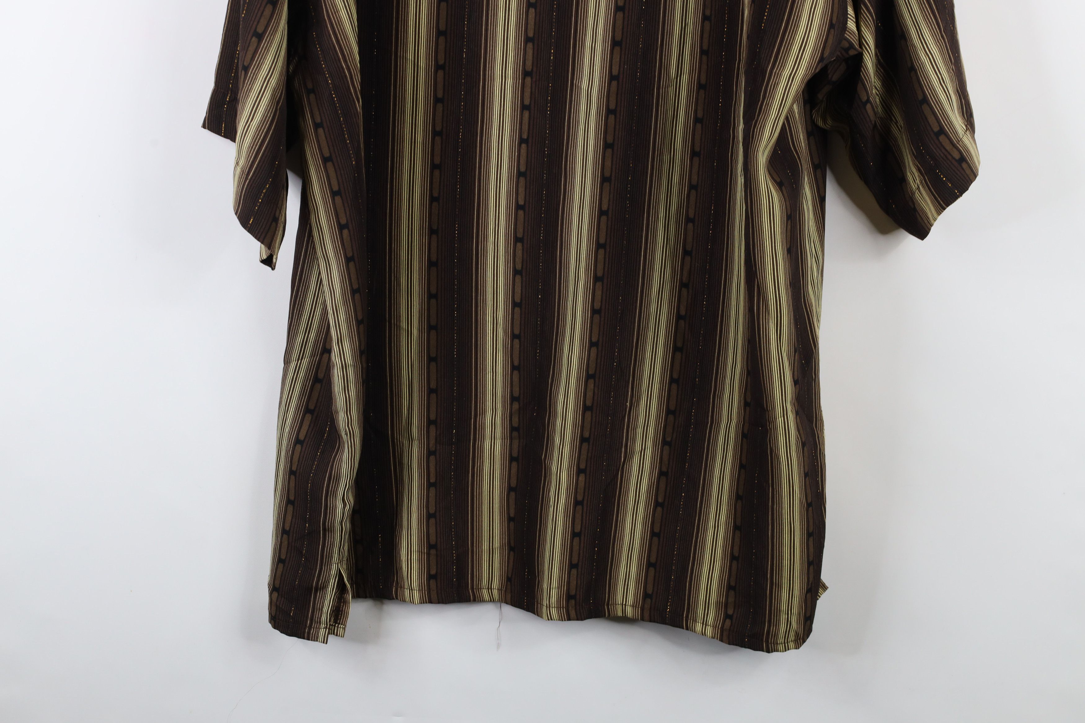 Vintage Deadstock Vintage 90s Streetwear Short Sleeve Button Shirt Size US XXL / EU 58 / 5 - 10 Thumbnail