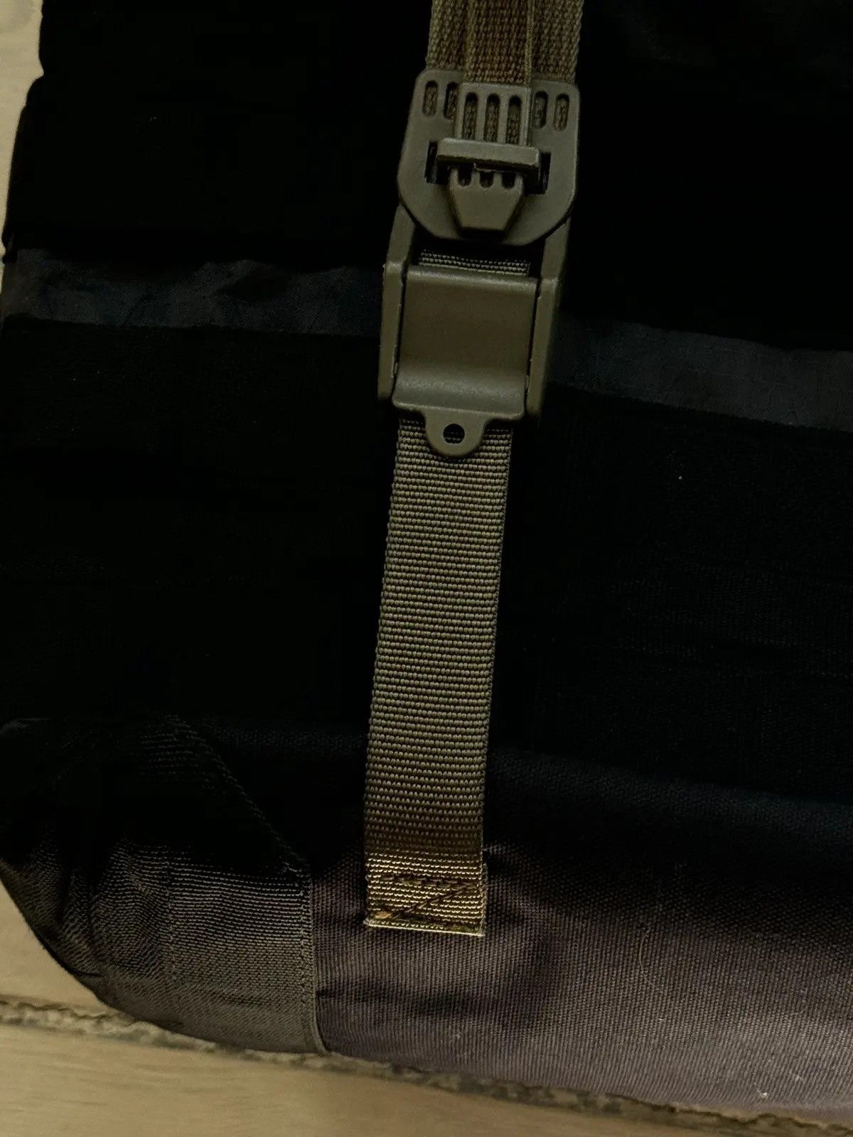 Acronym Acronym 3A-8TS Messenger Bag Size ONE SIZE - 6 Thumbnail