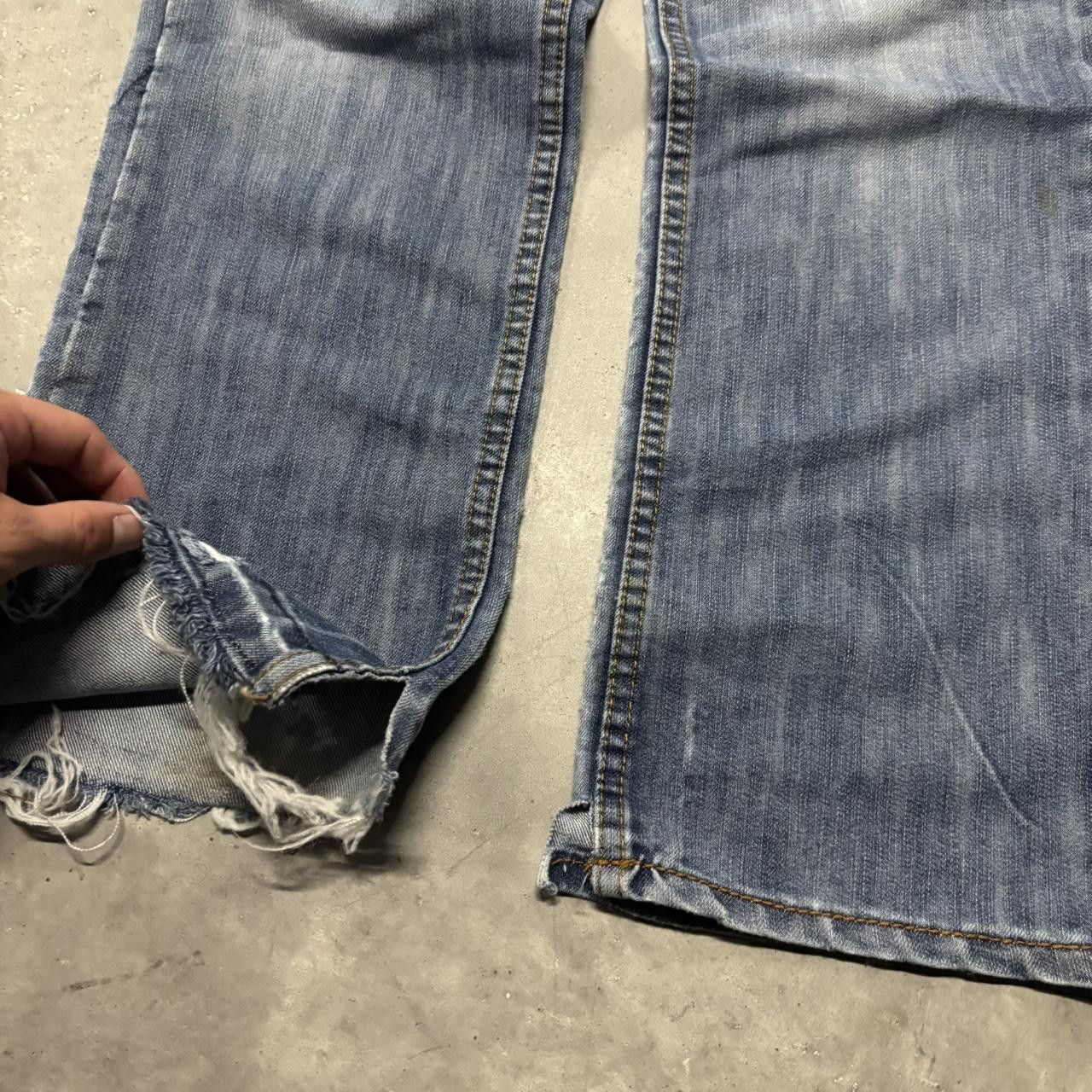 Japanese Brand × Vintage Crazy Vintage Y2K/2000s Faded Dark Wash Distressed Mall Goth Denim Jeans! Size US 31 - 6 Thumbnail