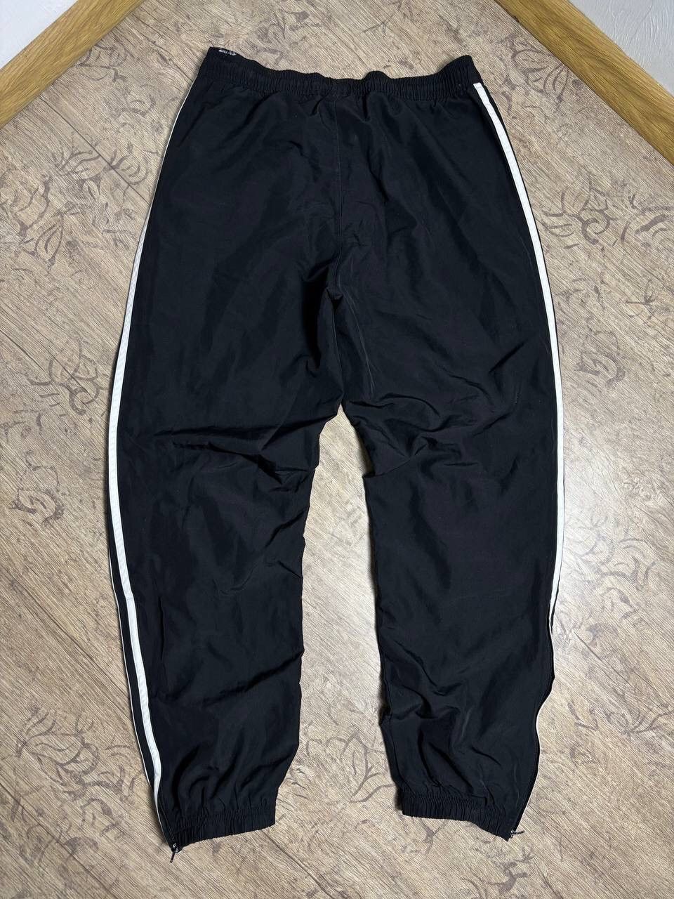 Adidas Adidas x Gallery Dept Balenci style! Painted Nylon Pants Y2K Size US 32 / EU 48 - 9 Thumbnail